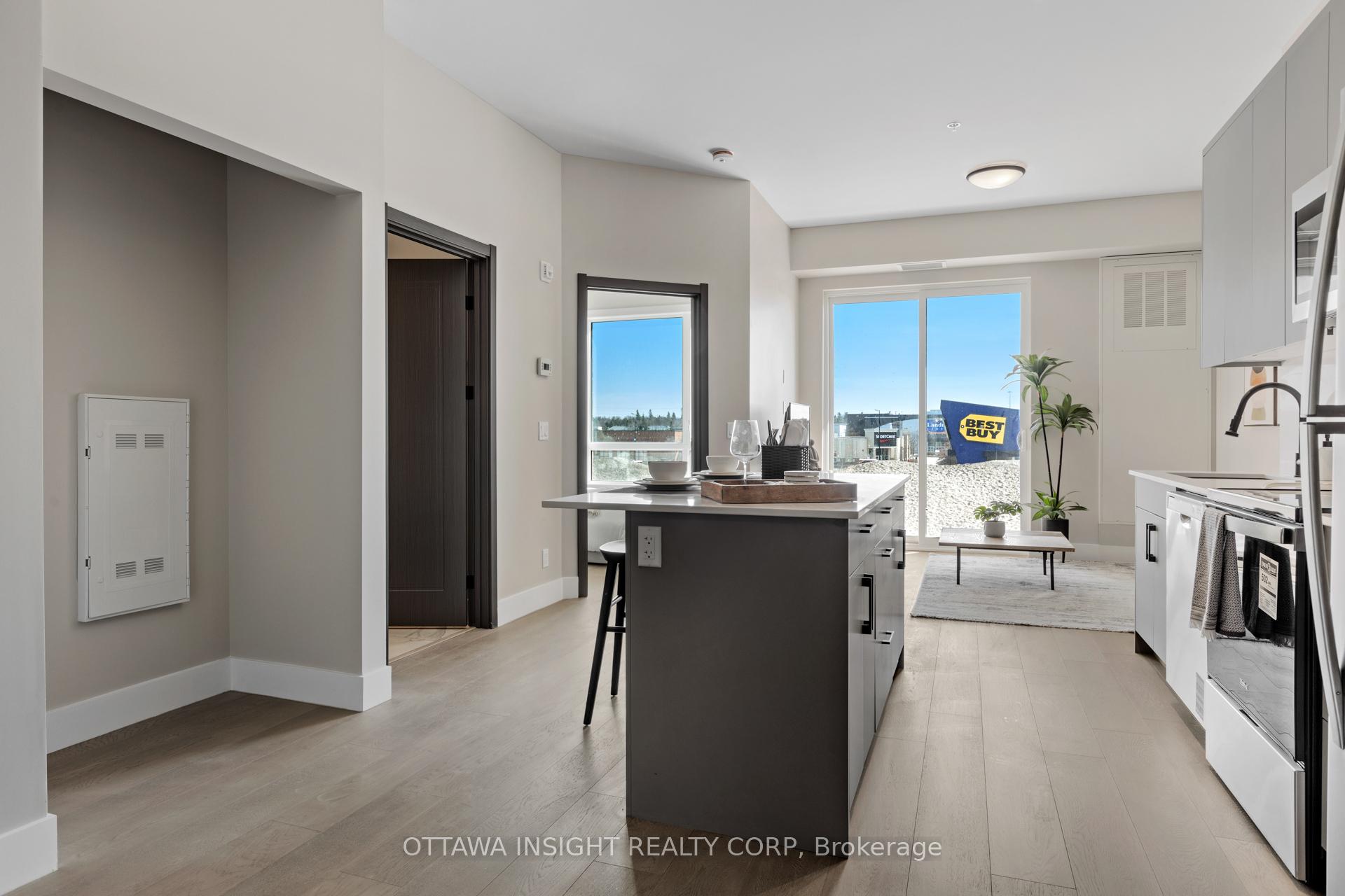 Photo 5 of Unit 2BAi, 180 Kanata Avenue, Ottawa, Kanata - Kanata Lakes/Heritage Hills — HOMEH