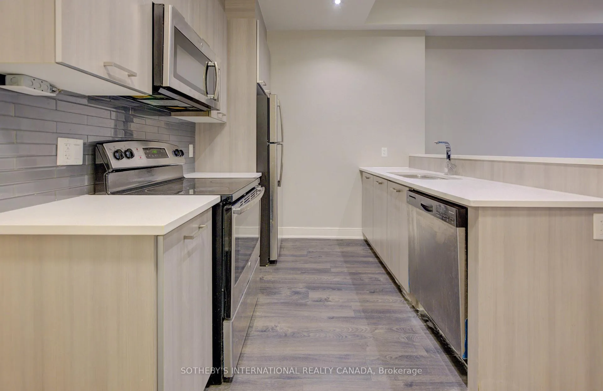 Photo 10 of Unit 415, 150 Main Street, Hamilton, Central — HOMEH