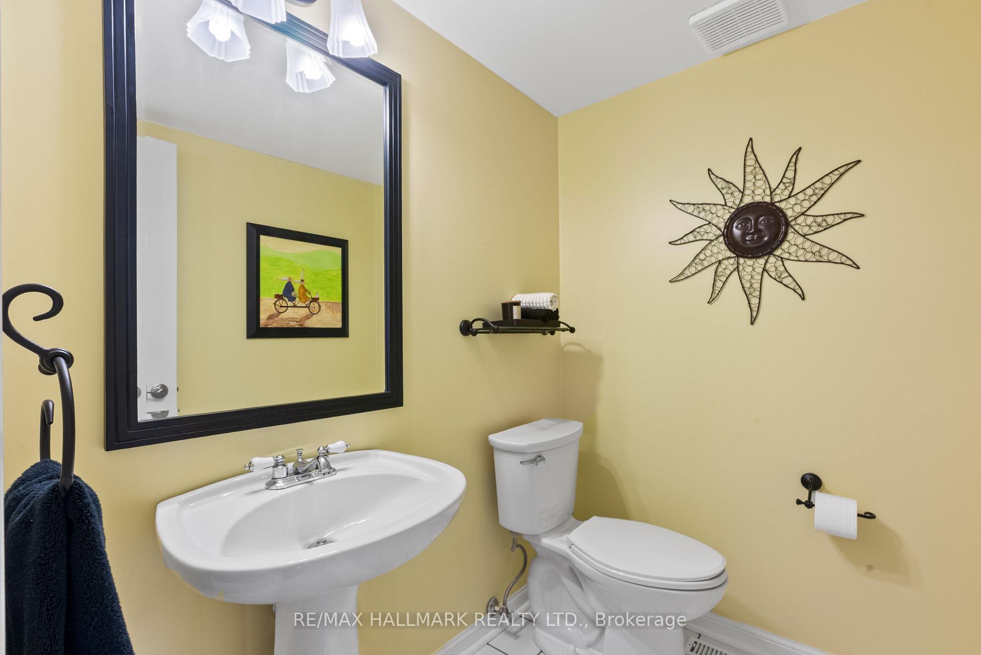 Photo 13 of Unit 16, 6400 Lawrence Avenue E, Scarborough, Rouge — HOMEH