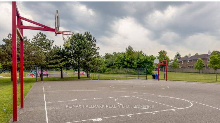 Photo 39 of Unit 16, 6400 Lawrence Avenue E, Scarborough, Rouge — HOMEH
