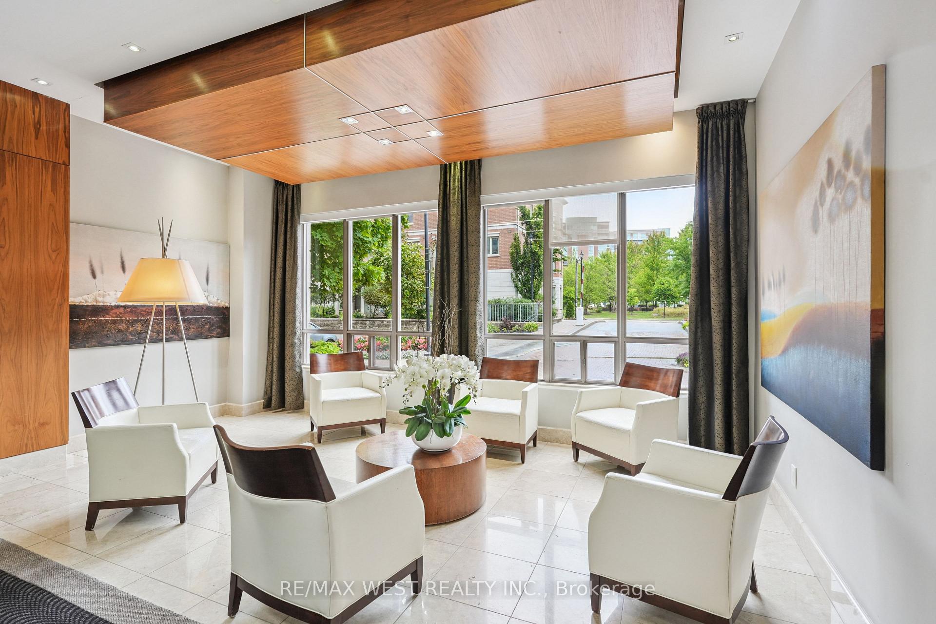 Photo 3 of Unit 506, 37 Galleria Parkway, Markham, Commerce Valley — HOMEH