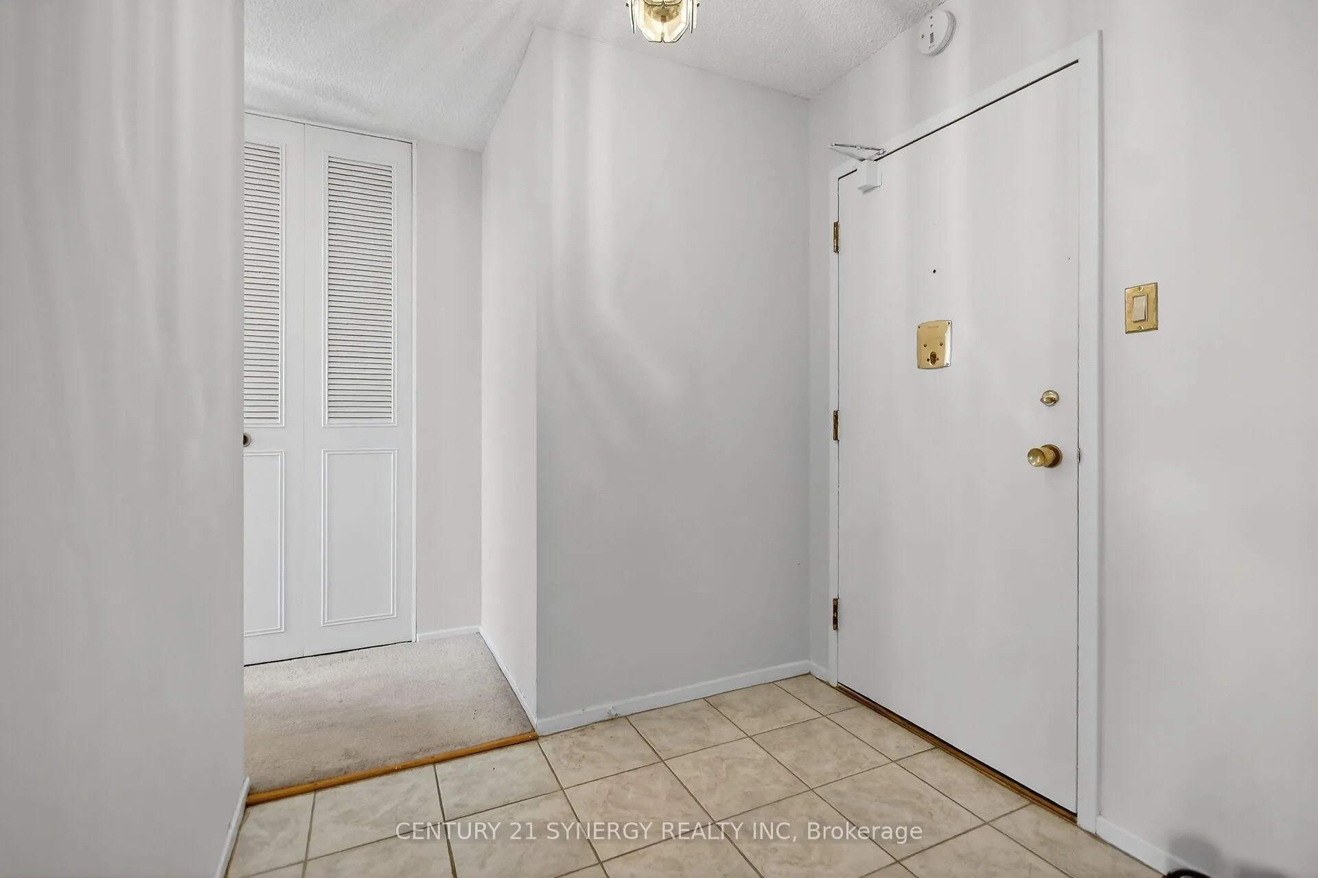 Photo 5 of Unit 1704, 1285 Cahill Drive, Ottawa, South Keys — HOMEH