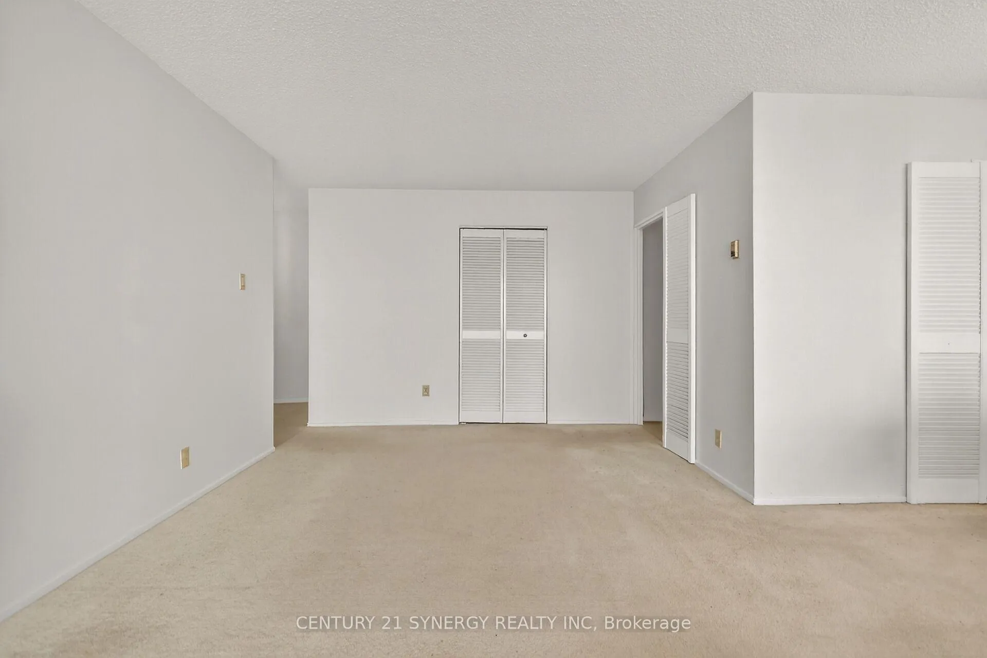 Photo 6 of Unit 1704, 1285 Cahill Drive, Ottawa, South Keys — HOMEH