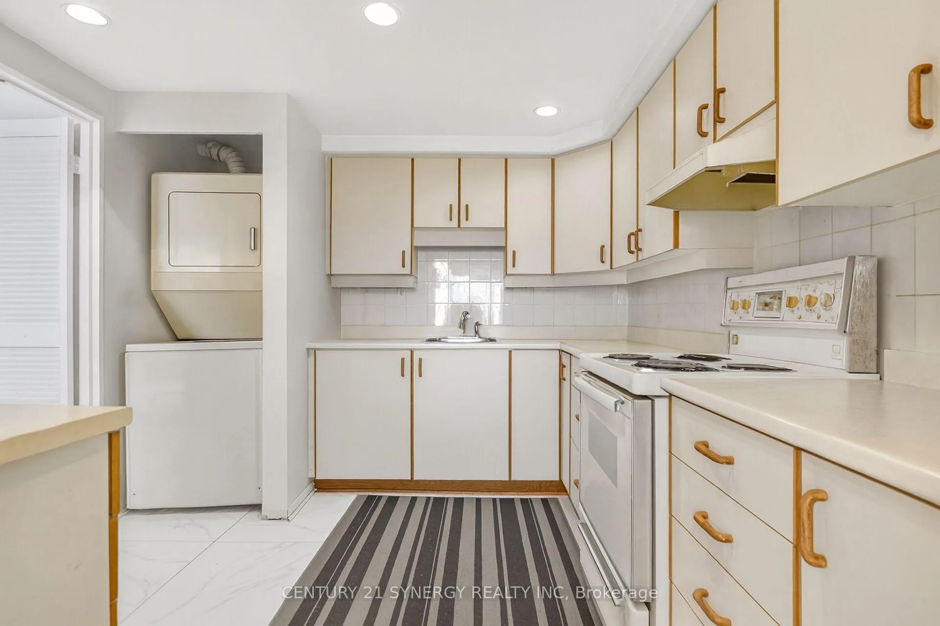 Photo 8 of Unit 1704, 1285 Cahill Drive, Ottawa, South Keys — HOMEH