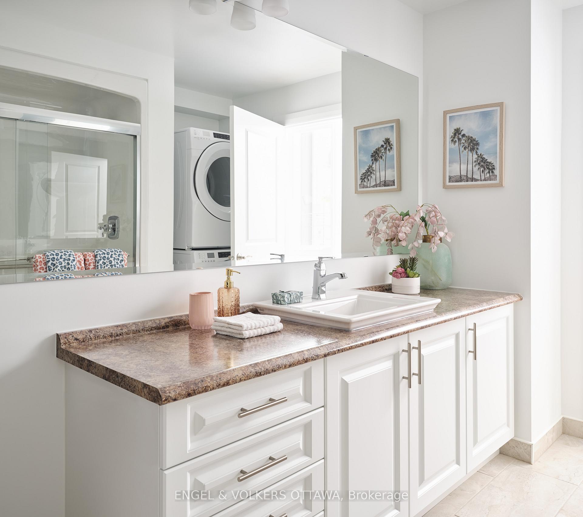 Photo 18 of Unit 228, 45 Elmsley Street, Smiths Falls — HOMEH