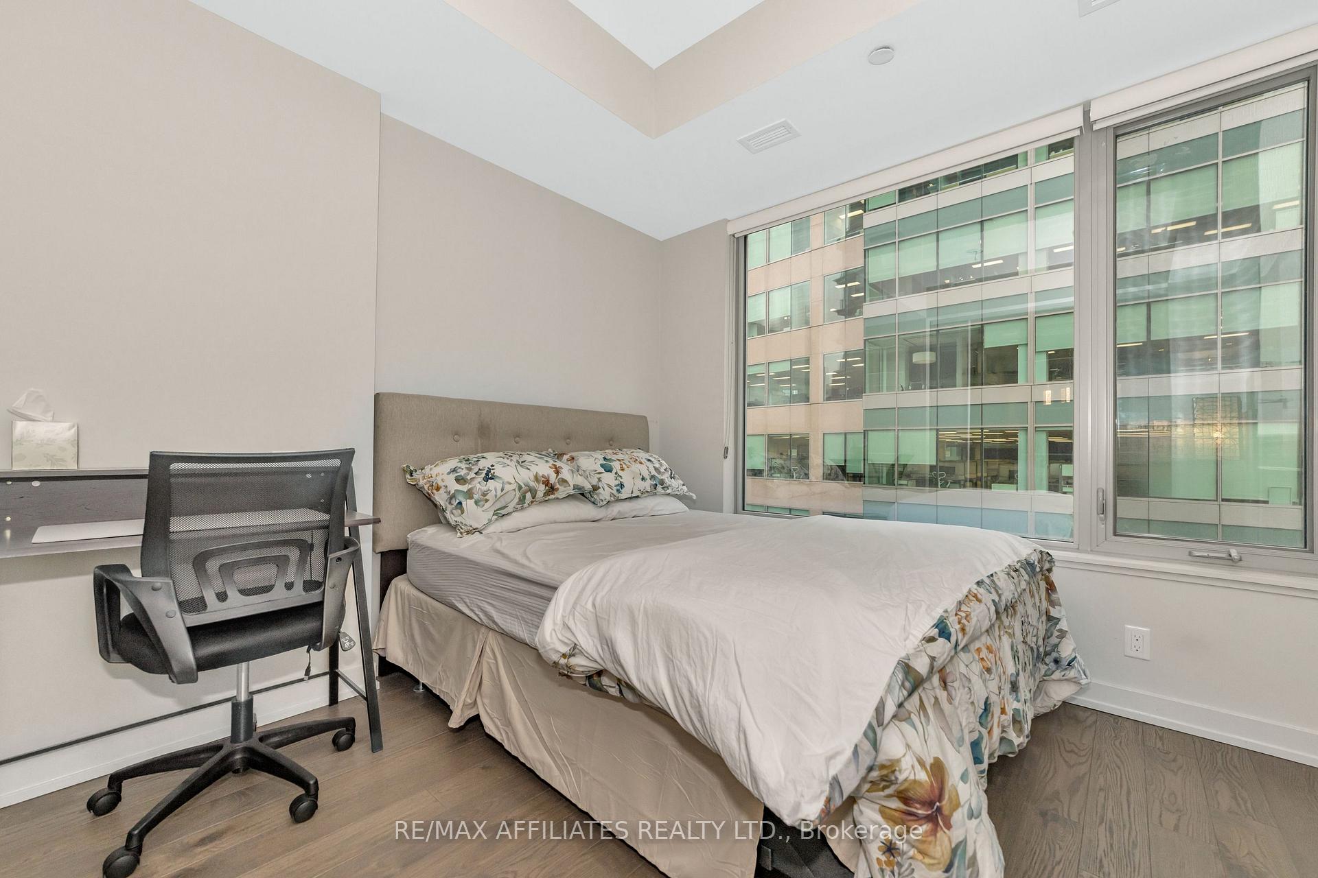 Photo 5 of Unit 902, 101 Queen Street, Ottawa, Ottawa Centre — HOMEH
