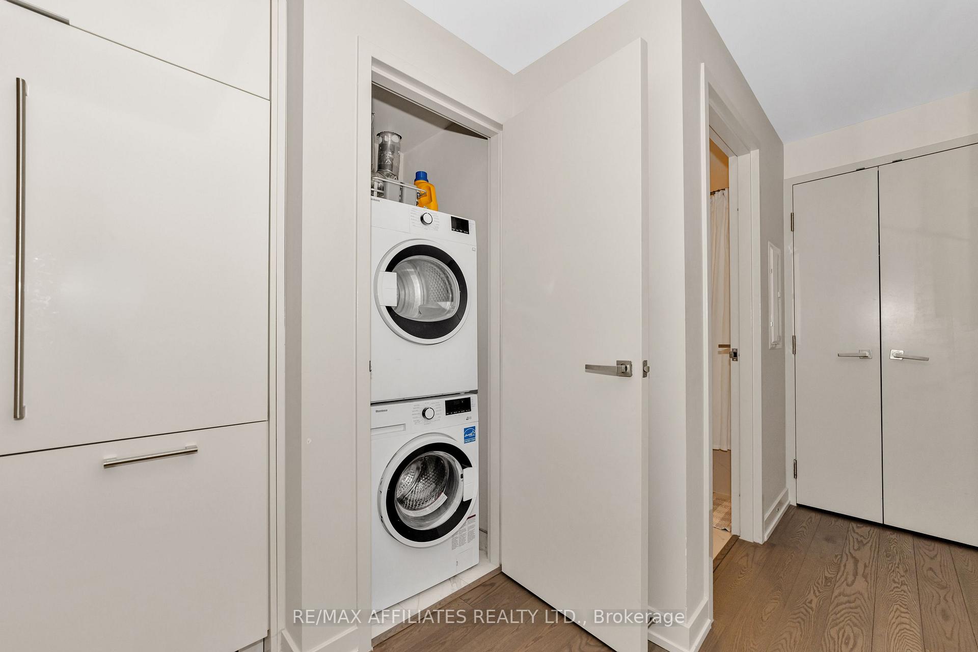 Photo 11 of Unit 902, 101 Queen Street, Ottawa, Ottawa Centre — HOMEH