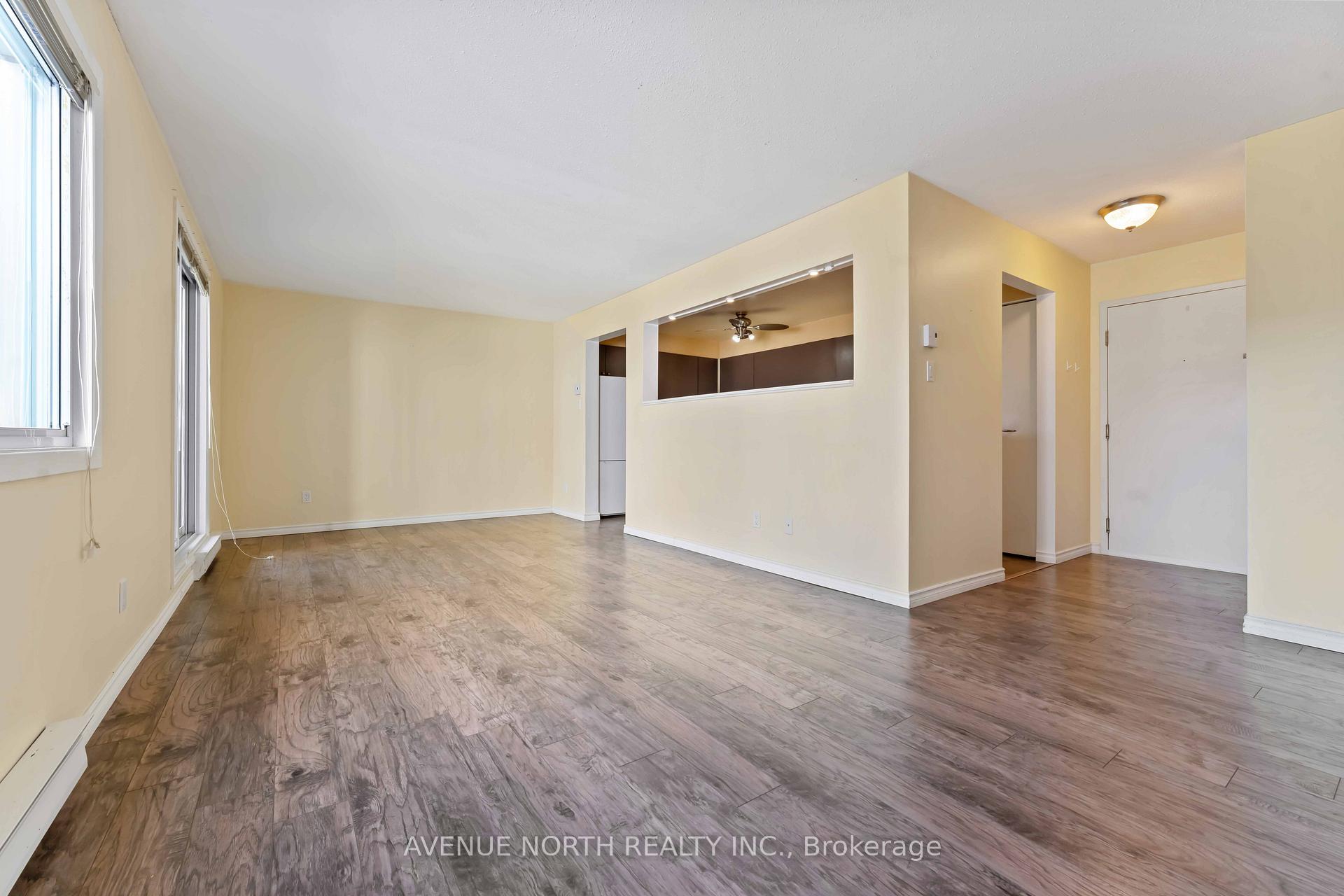 Photo 12 of Unit 200, 214 Viewmount Drive, Ottawa, Borden Farm/Stewart Farm/Carleton Heights/Parkwood Hills — HOMEH