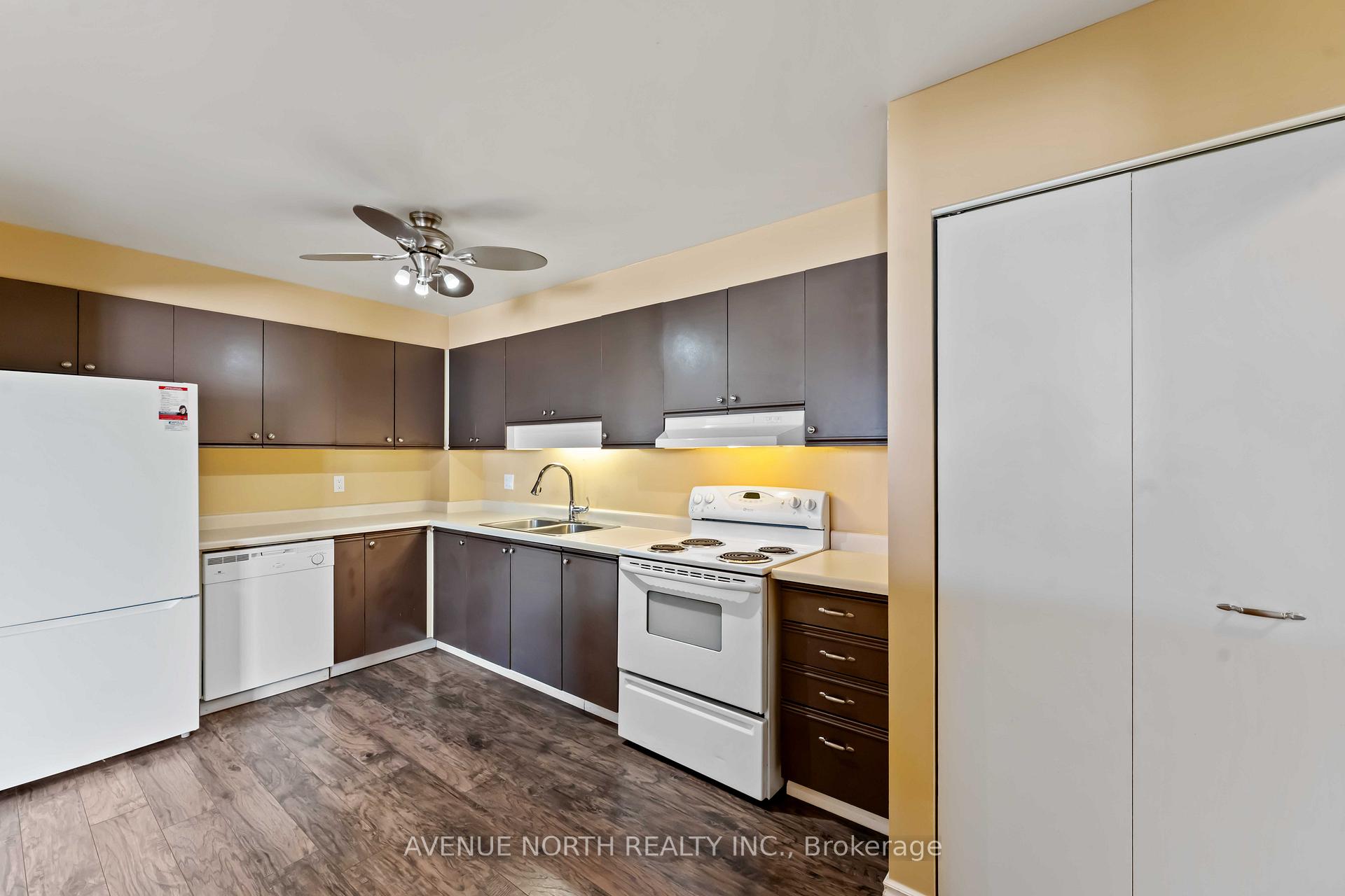 Photo 14 of Unit 200, 214 Viewmount Drive, Ottawa, Borden Farm/Stewart Farm/Carleton Heights/Parkwood Hills — HOMEH