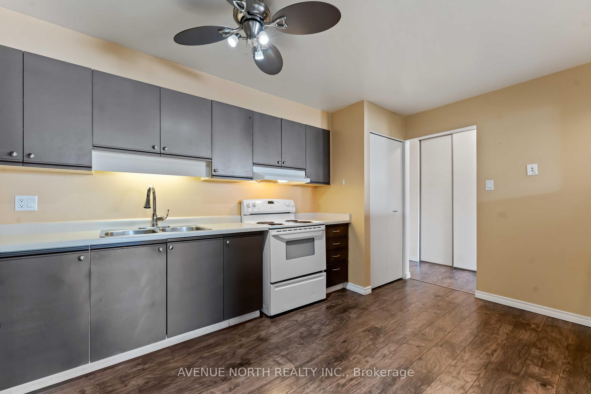 Photo 16 of Unit 200, 214 Viewmount Drive, Ottawa, Borden Farm/Stewart Farm/Carleton Heights/Parkwood Hills — HOMEH