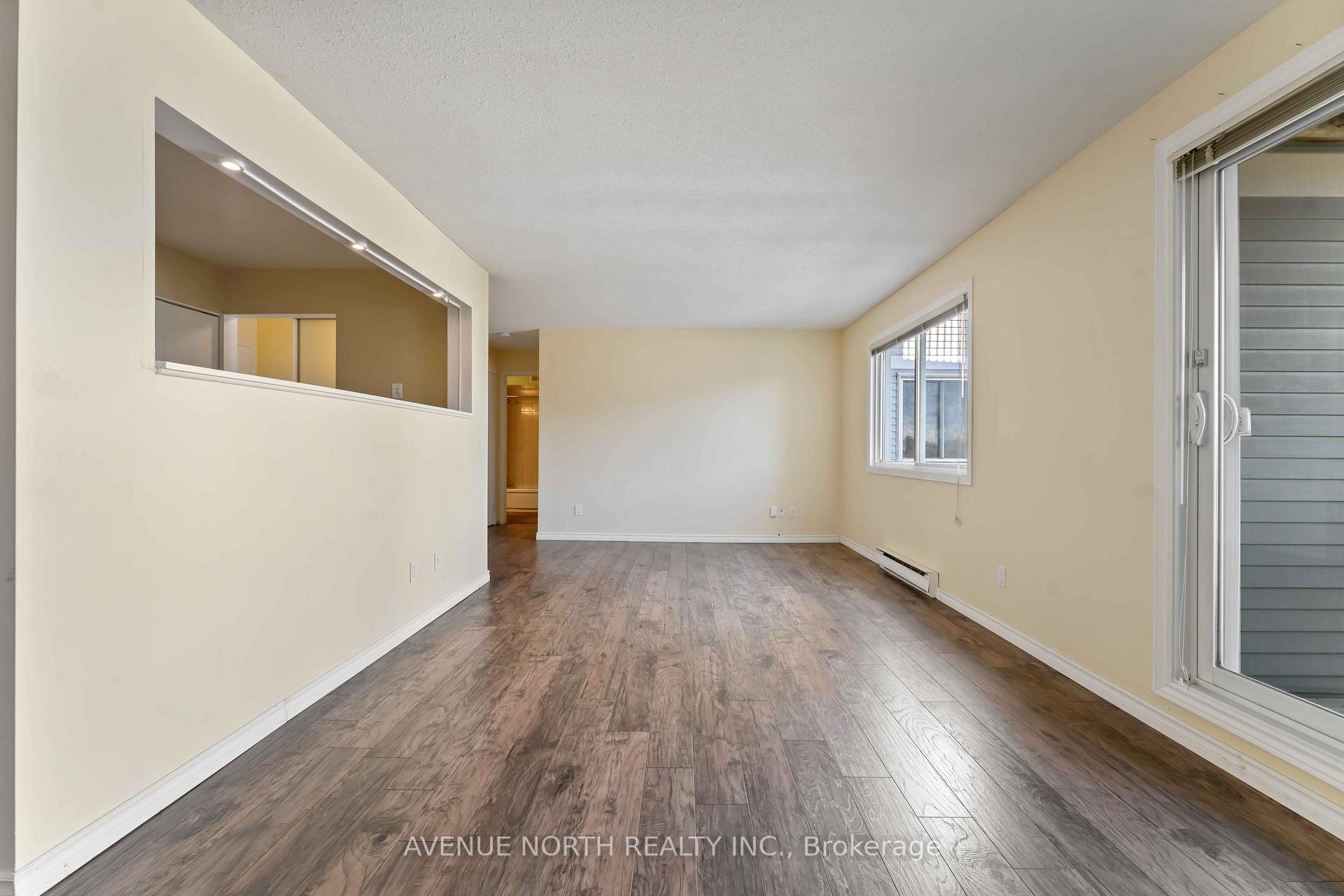 Photo 21 of Unit 200, 214 Viewmount Drive, Ottawa, Borden Farm/Stewart Farm/Carleton Heights/Parkwood Hills — HOMEH