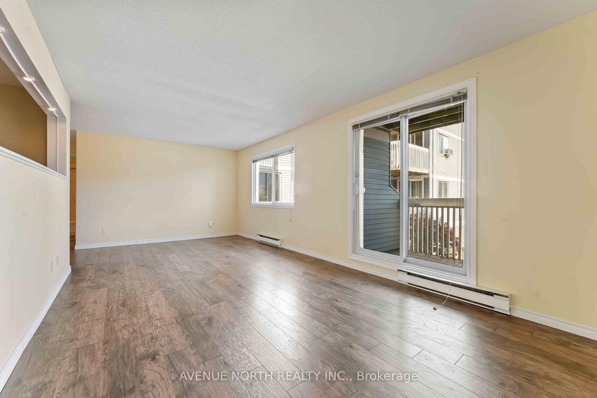Photo 22 of Unit 200, 214 Viewmount Drive, Ottawa, Borden Farm/Stewart Farm/Carleton Heights/Parkwood Hills — HOMEH