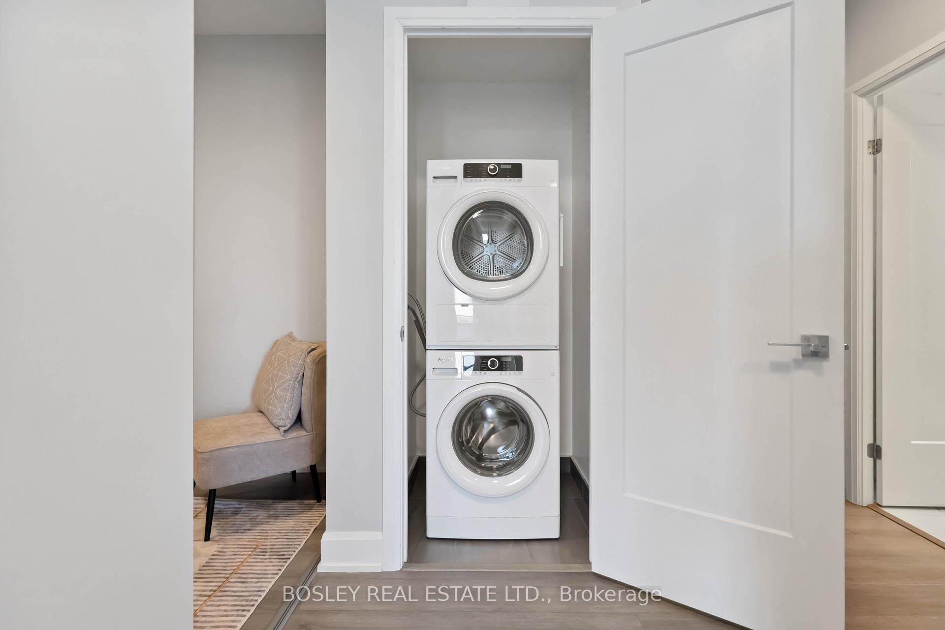 Photo 25 of Unit 1018, 38 Water Walk Drive, Markham, Unionville — HOMEH