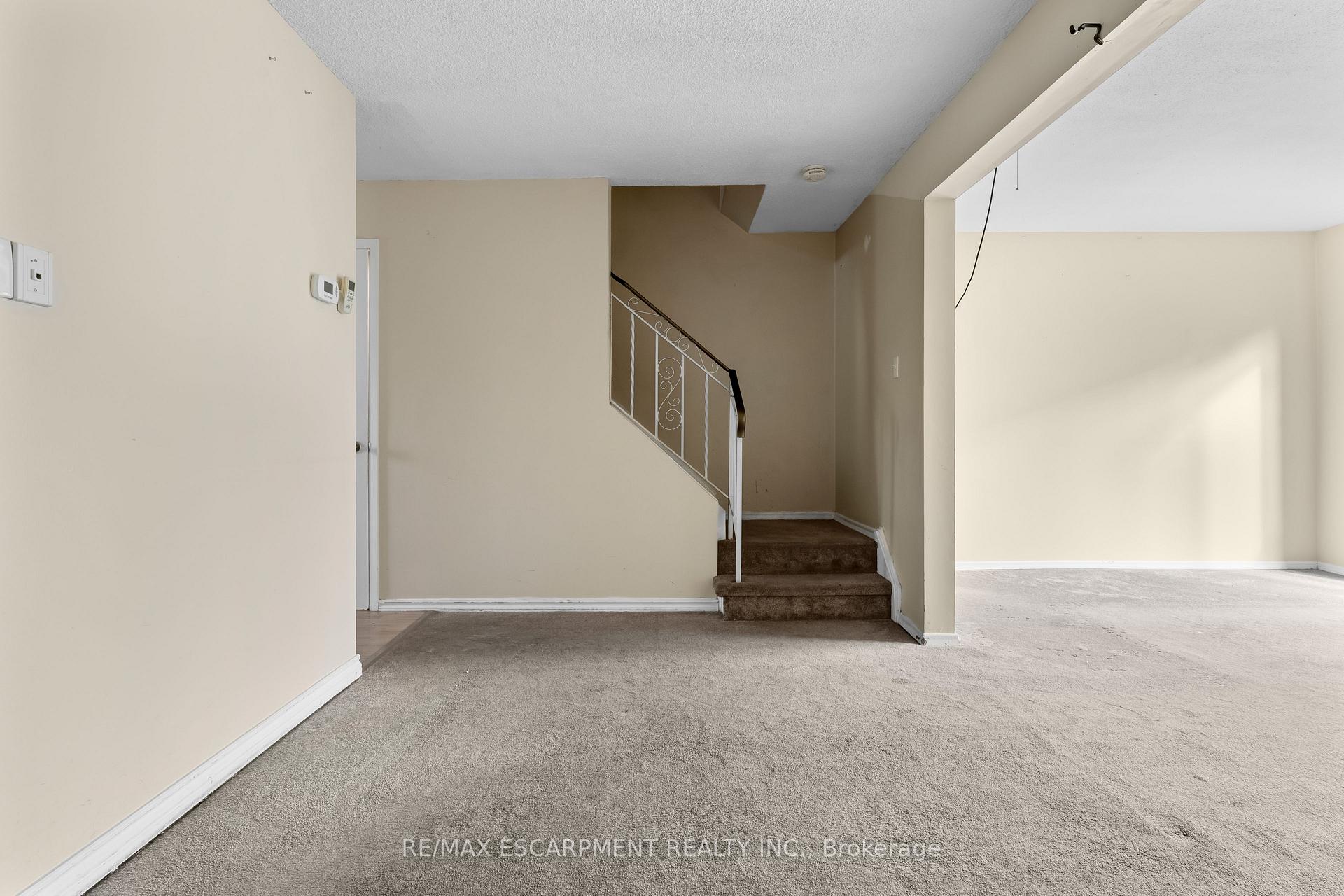 Photo 15 of Unit M, 25 Bryna Avenue, Hamilton, Greeningdon — HOMEH
