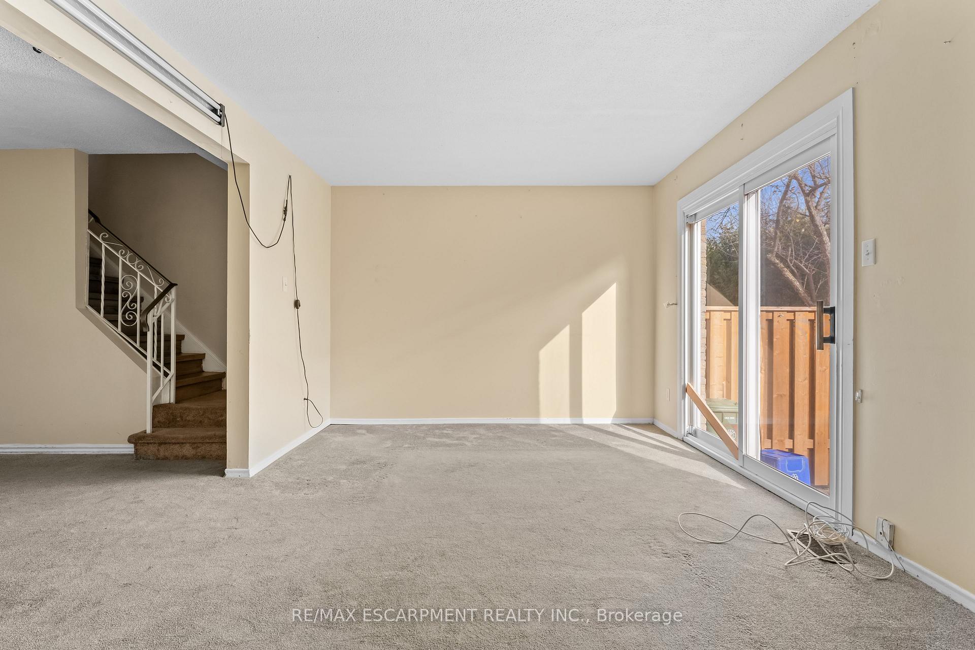 Photo 20 of Unit M, 25 Bryna Avenue, Hamilton, Greeningdon — HOMEH