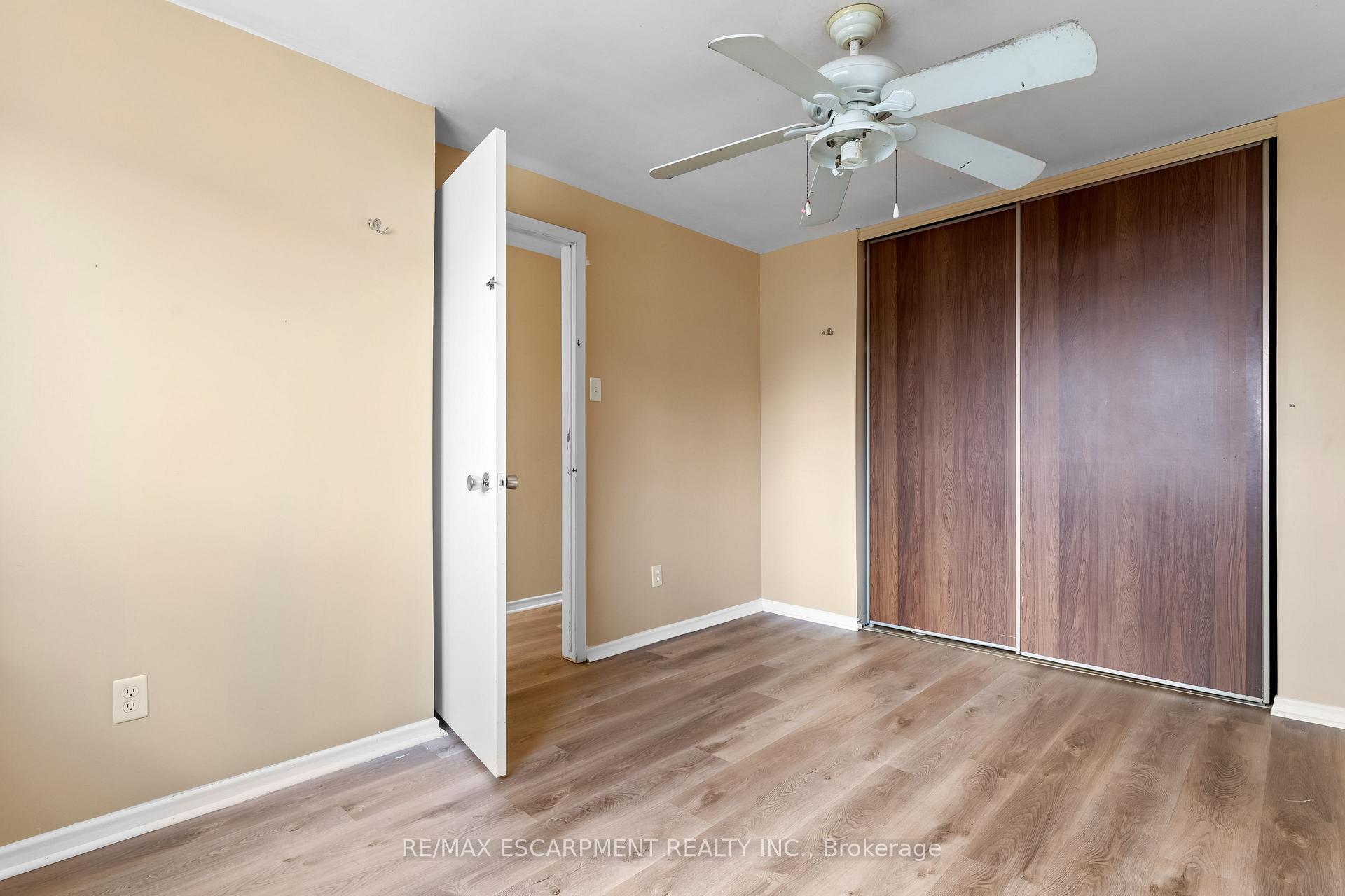 Photo 24 of Unit M, 25 Bryna Avenue, Hamilton, Greeningdon — HOMEH