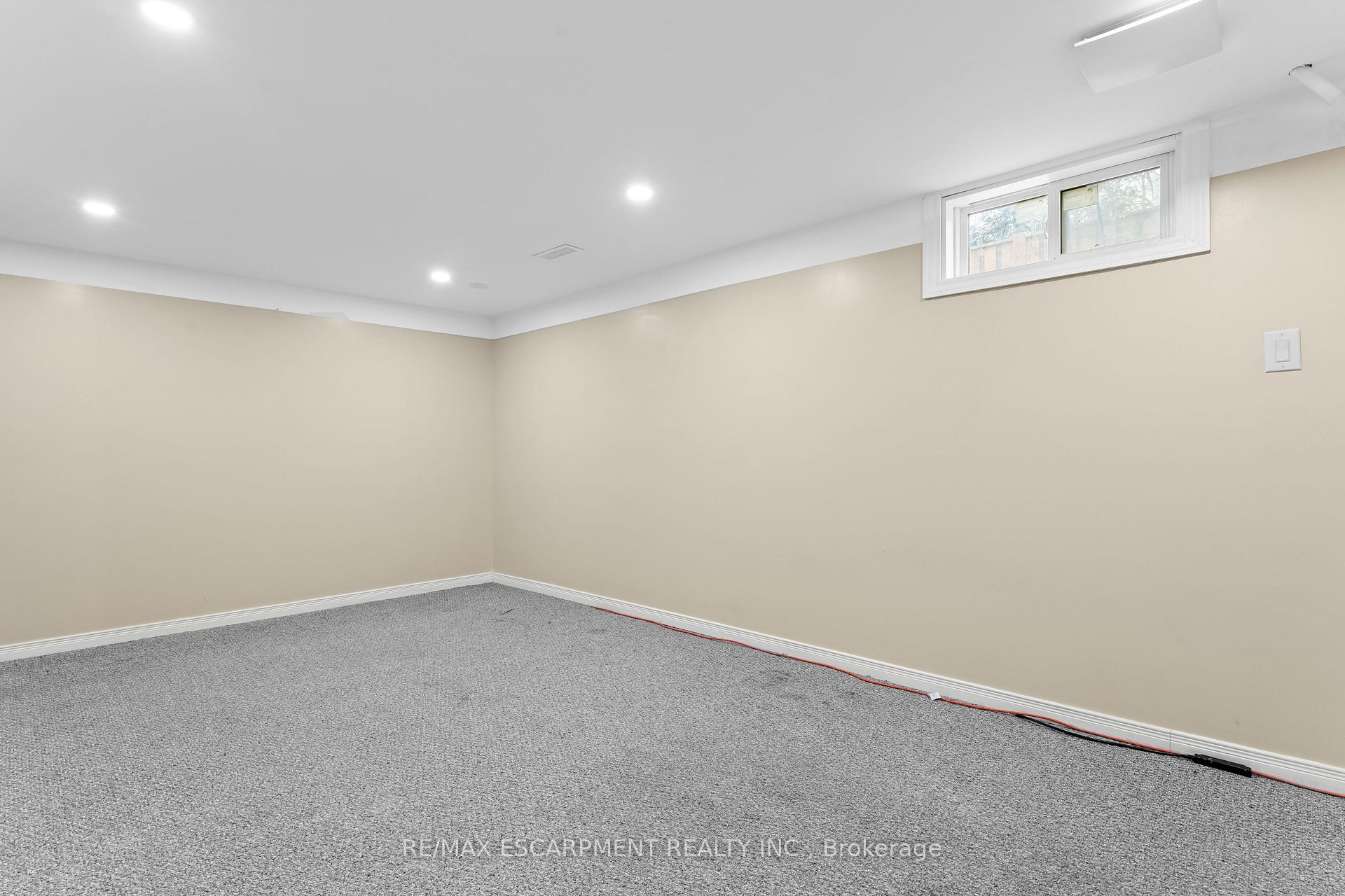 Photo 31 of Unit M, 25 Bryna Avenue, Hamilton, Greeningdon — HOMEH
