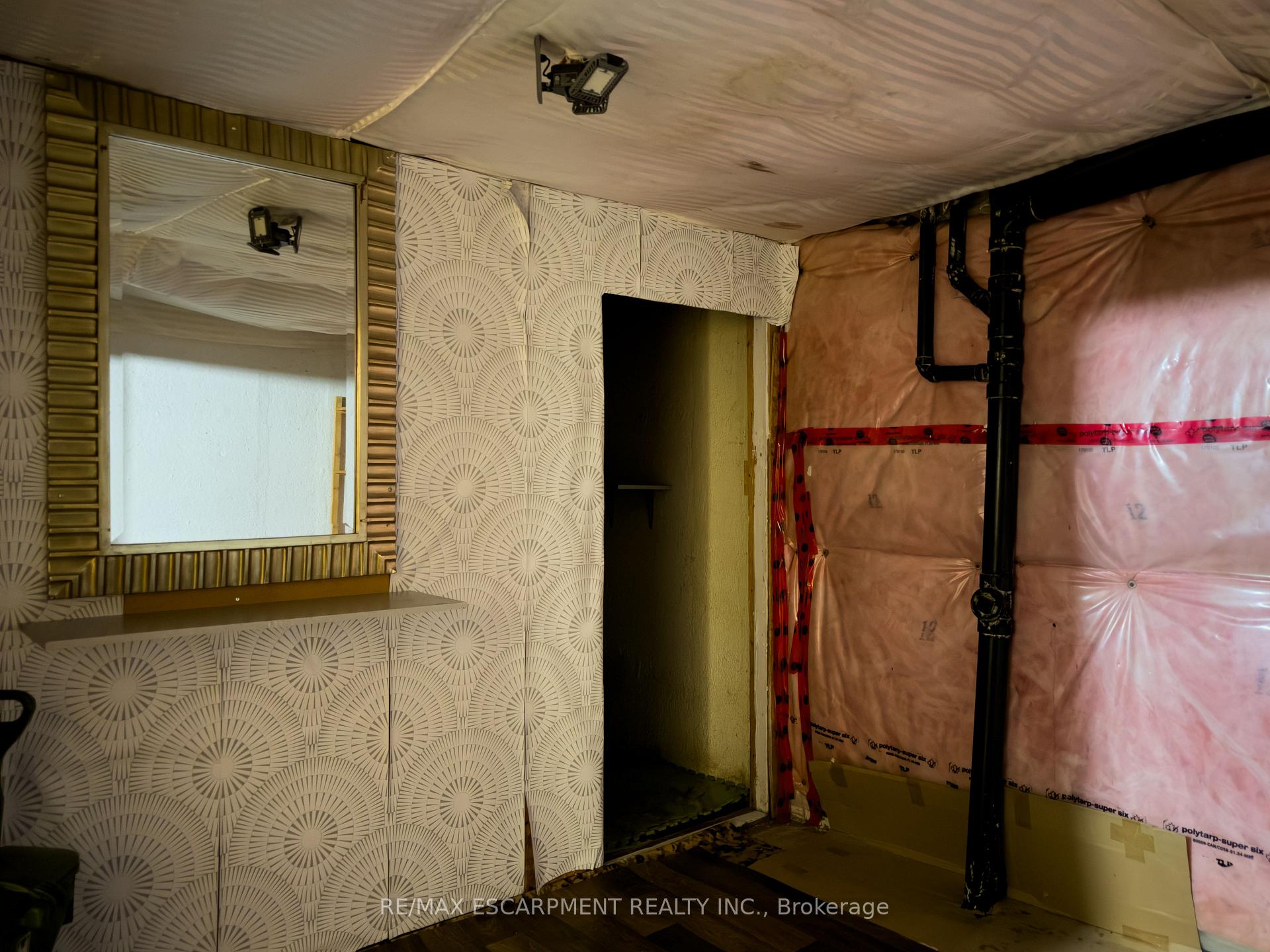 Photo 33 of Unit M, 25 Bryna Avenue, Hamilton, Greeningdon — HOMEH