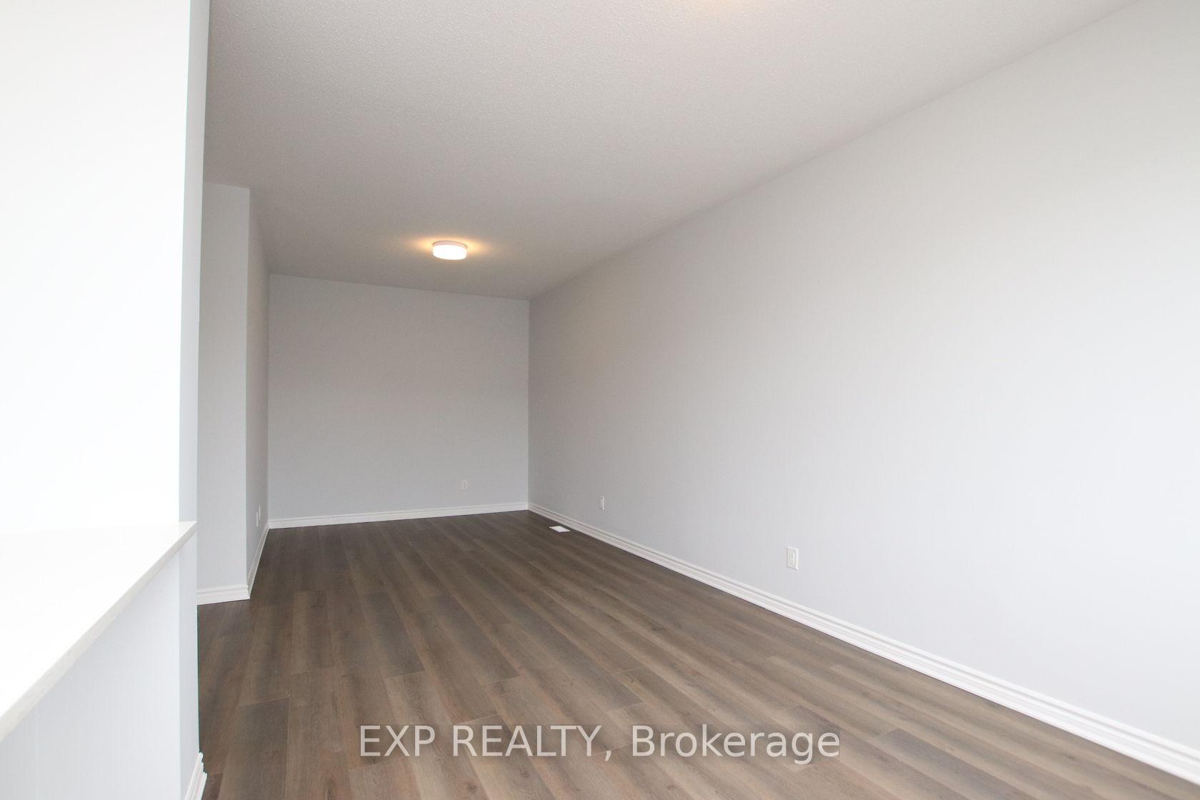 Photo 10 of 39 Lentago Avenue, Ottawa, Barrhaven - Half Moon Bay — HOMEH