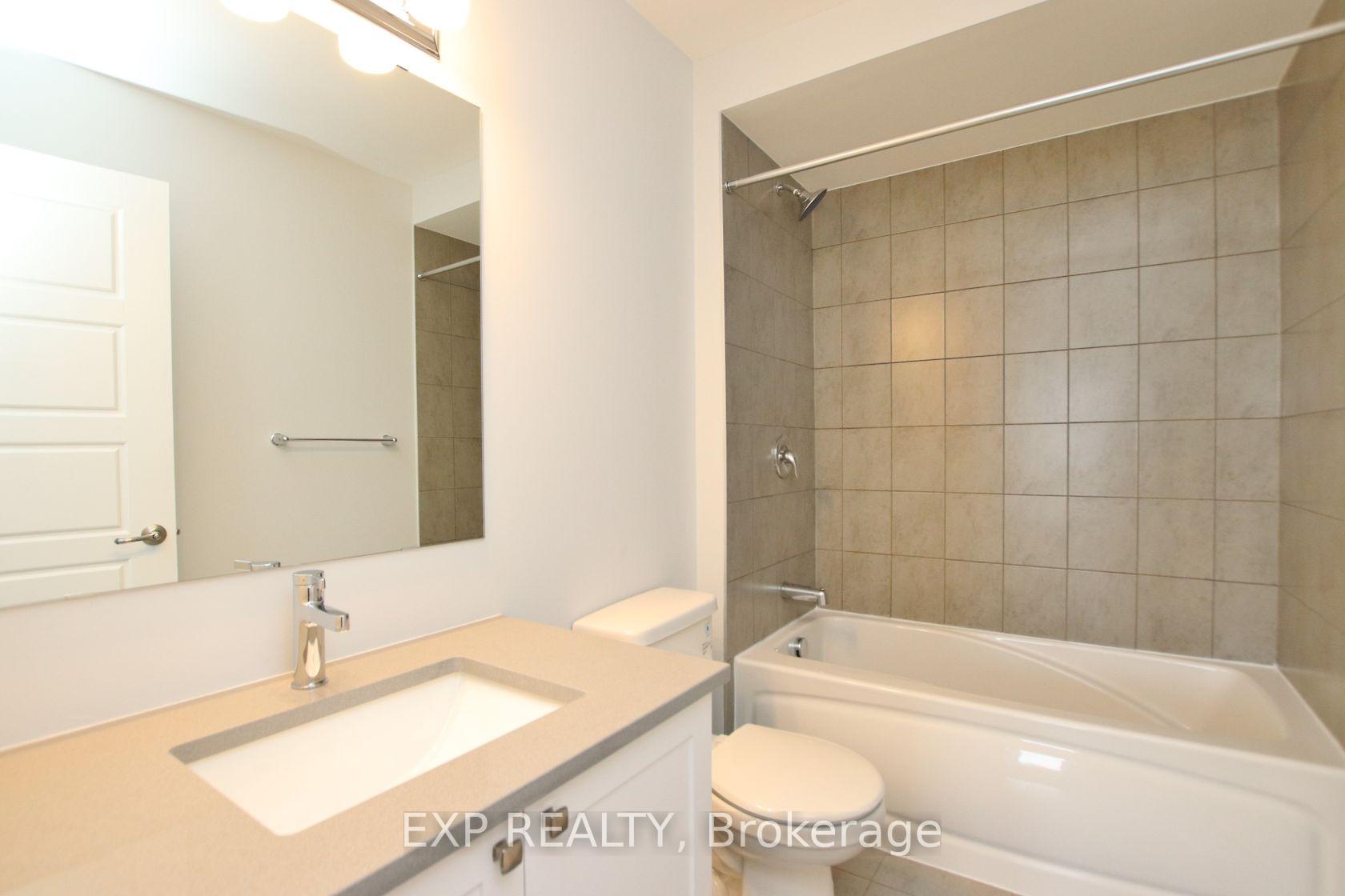 Photo 21 of 39 Lentago Avenue, Ottawa, Barrhaven - Half Moon Bay — HOMEH