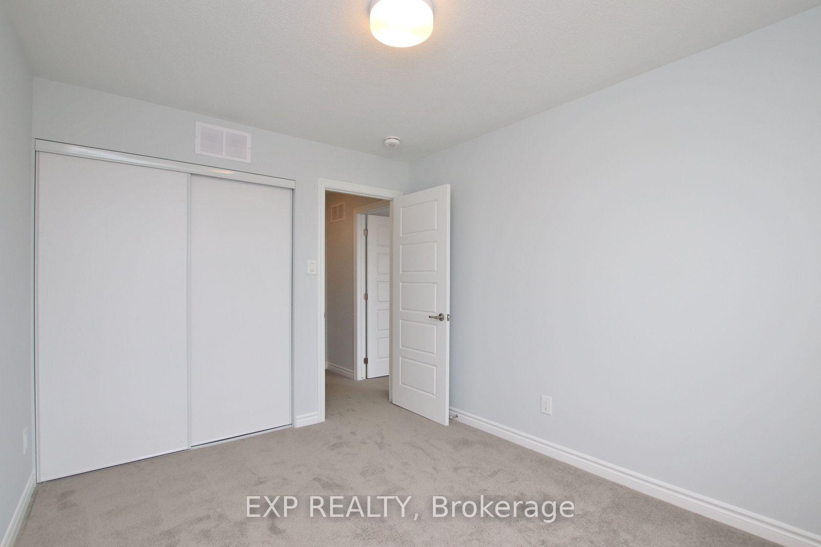 Photo 23 of 39 Lentago Avenue, Ottawa, Barrhaven - Half Moon Bay — HOMEH