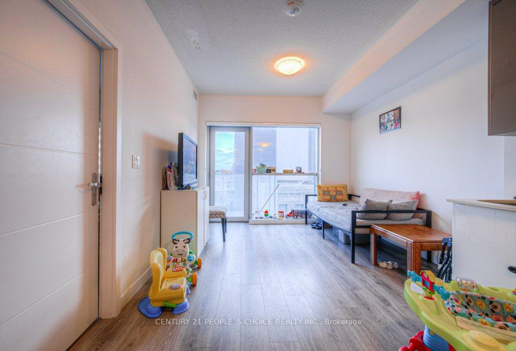 Photo 6 of Unit 403, 60 Frederick Street, Kitchener — HOMEH