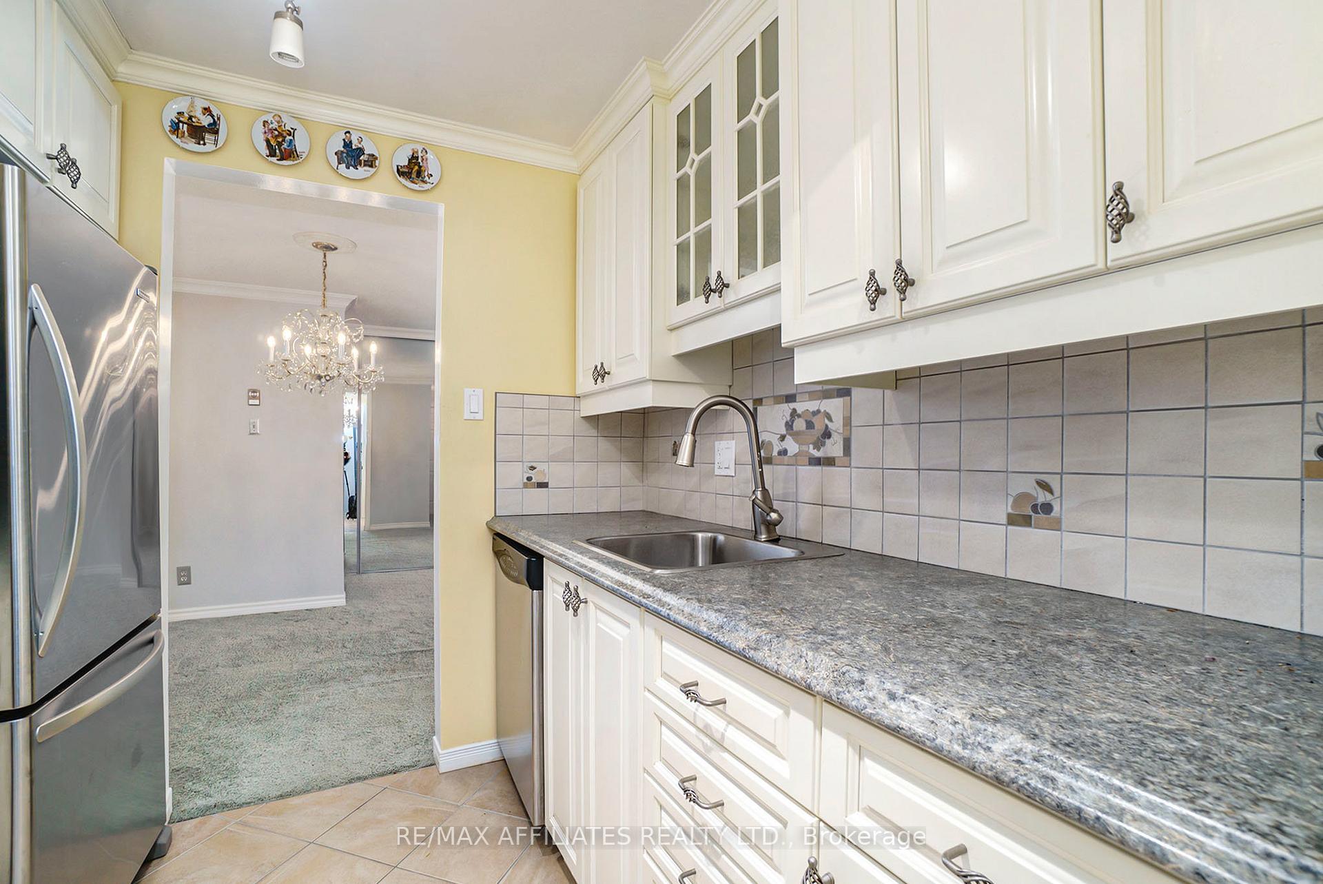 Photo 9 of Unit 207, 6532 Bilberry Drive, Ottawa, Orleans Wood — HOMEH
