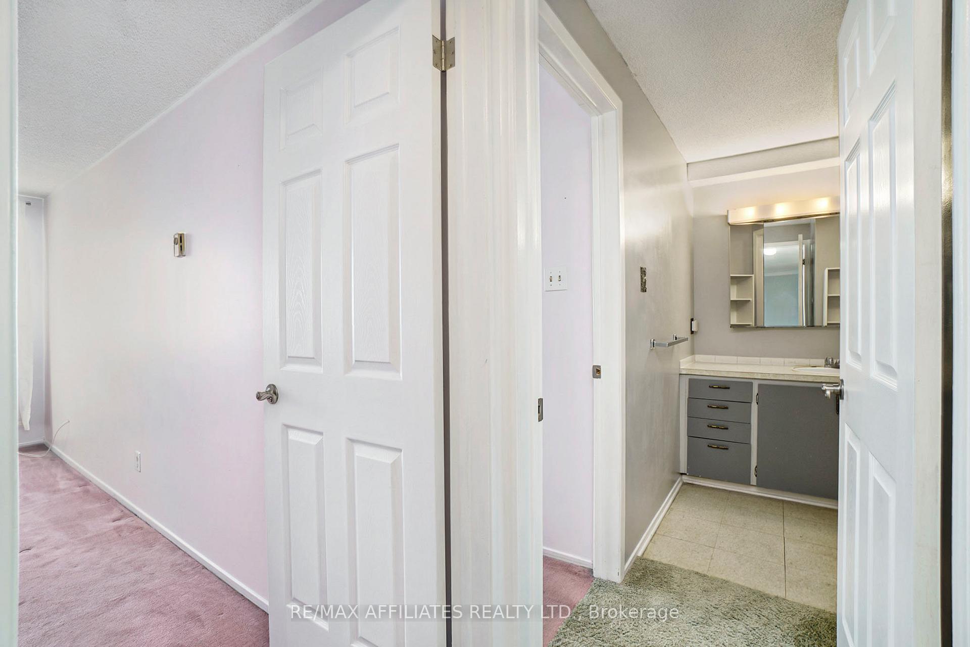 Photo 13 of Unit 207, 6532 Bilberry Drive, Ottawa, Orleans Wood — HOMEH
