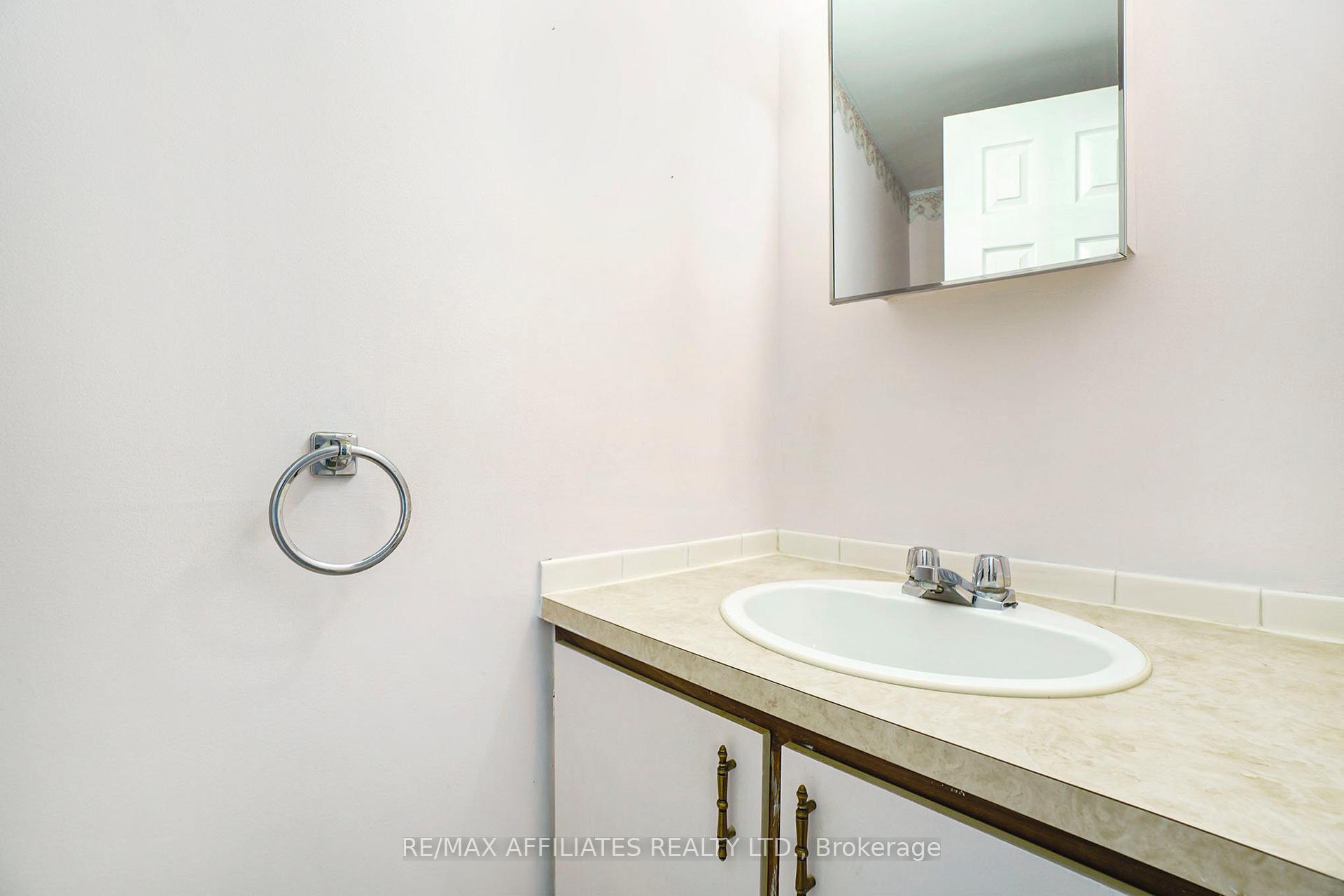 Photo 17 of Unit 207, 6532 Bilberry Drive, Ottawa, Orleans Wood — HOMEH