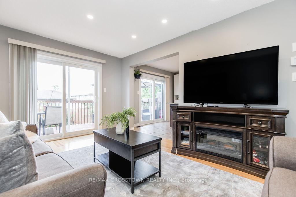 Photo 16 of 16 Bartor Boulevard, Barrie, Painswick South — HOMEH