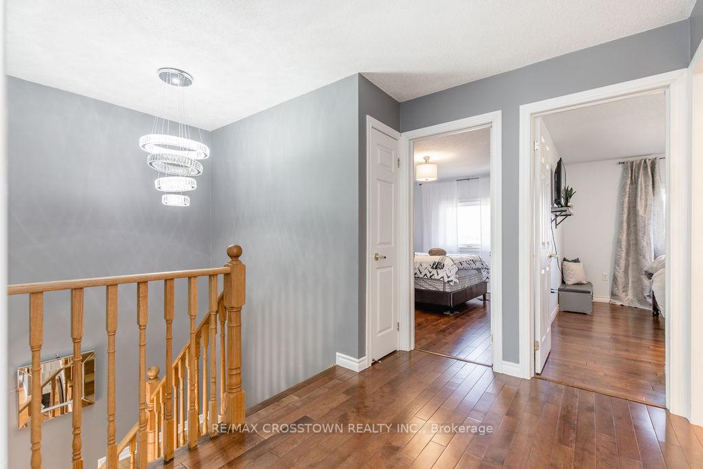 Photo 22 of 16 Bartor Boulevard, Barrie, Painswick South — HOMEH