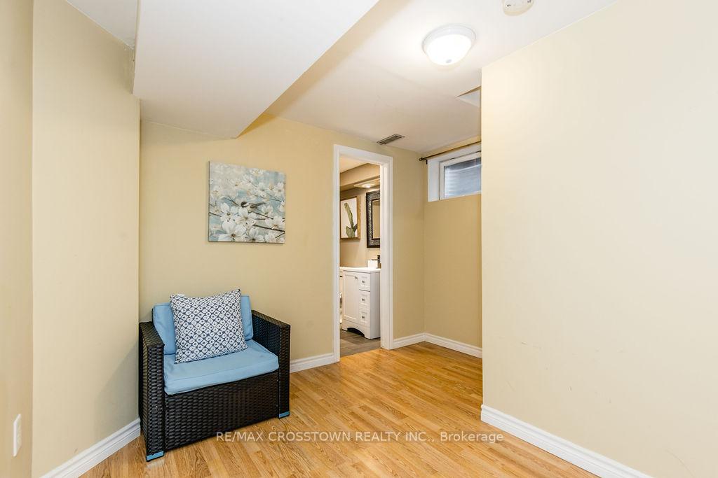 Photo 37 of 16 Bartor Boulevard, Barrie, Painswick South — HOMEH