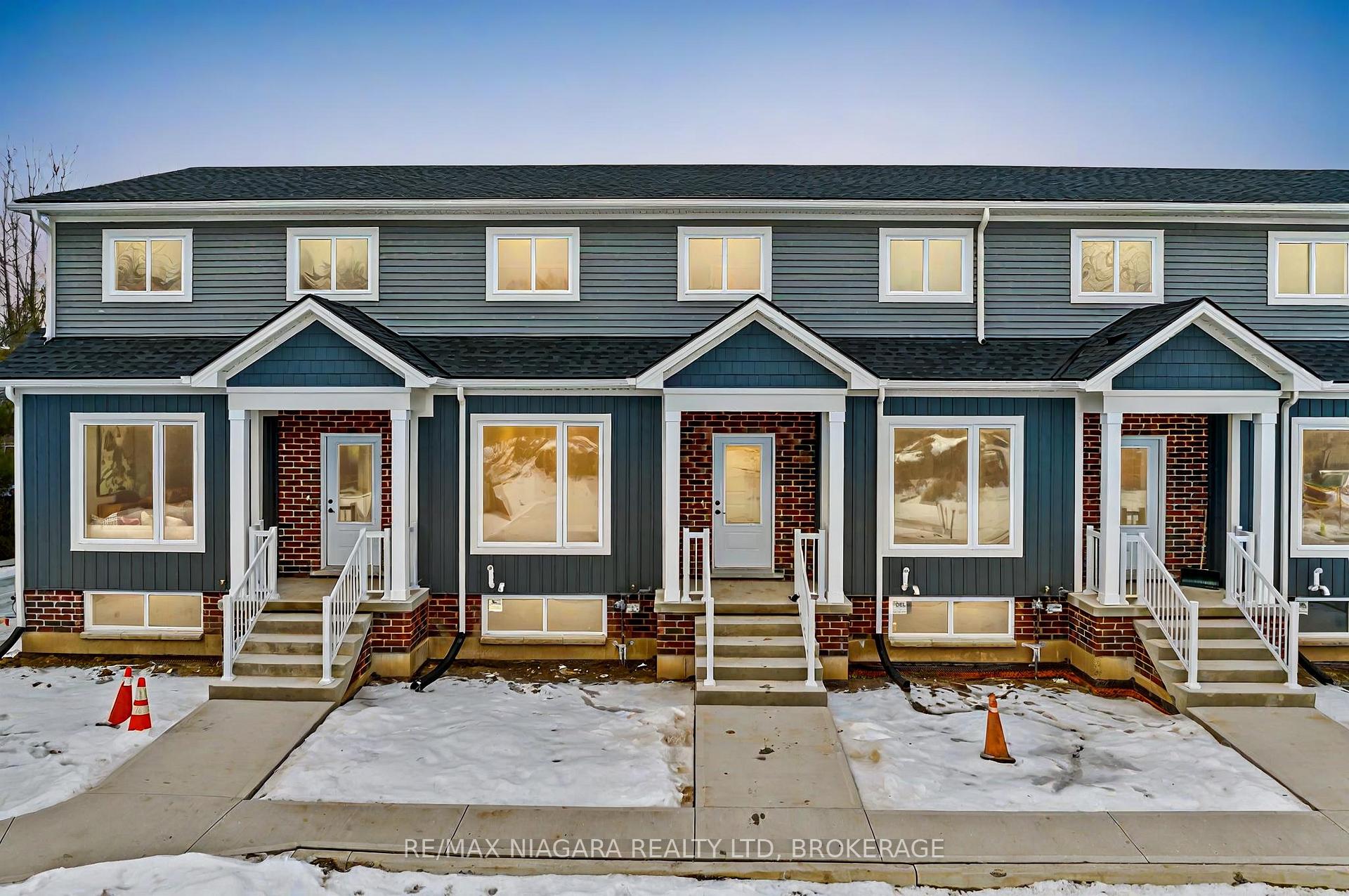 Photo 1 of Unit 7, 100 Welland Road, Pelham, Fonthill — HOMEH