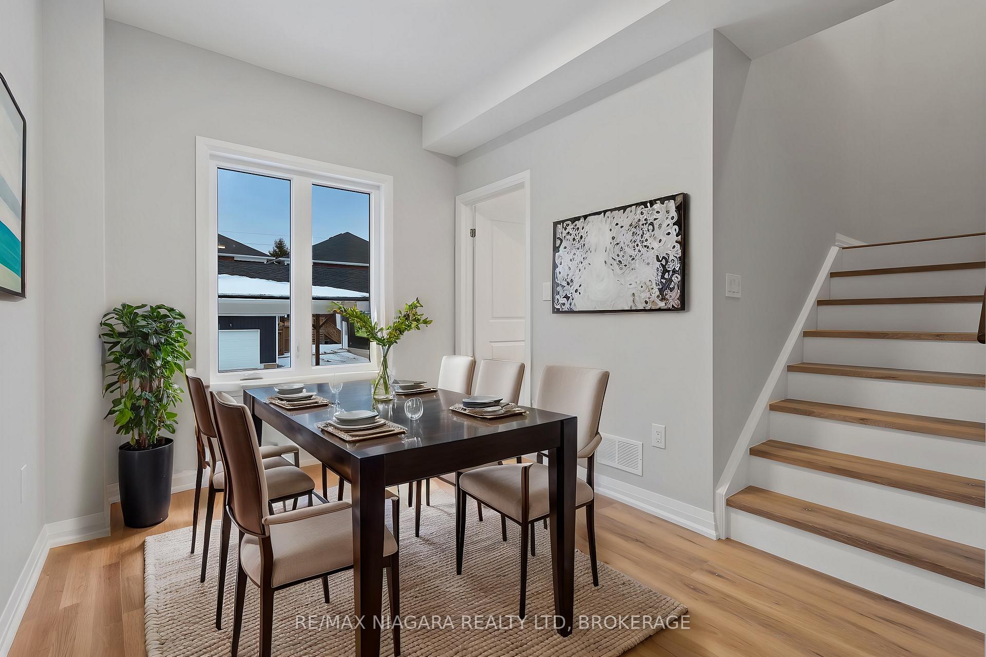 Photo 9 of Unit 7, 100 Welland Road, Pelham, Fonthill — HOMEH