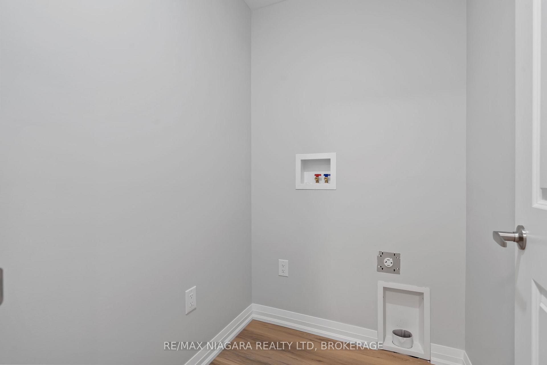 Photo 15 of Unit 7, 100 Welland Road, Pelham, Fonthill — HOMEH
