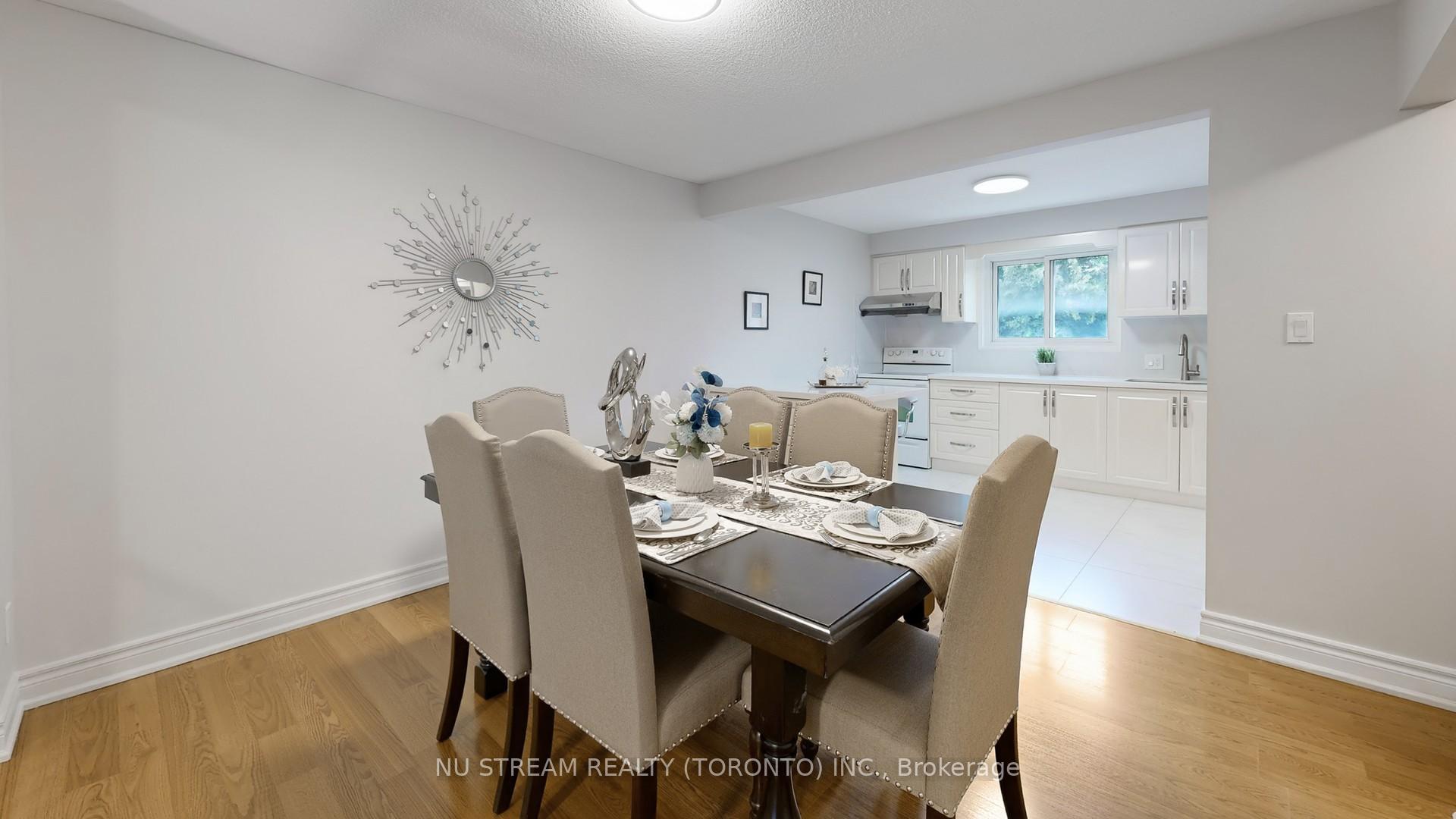 Photo 12 of Unit 39, 3075 Bridletowne Circle, Scarborough, L'Amoreaux — HOMEH
