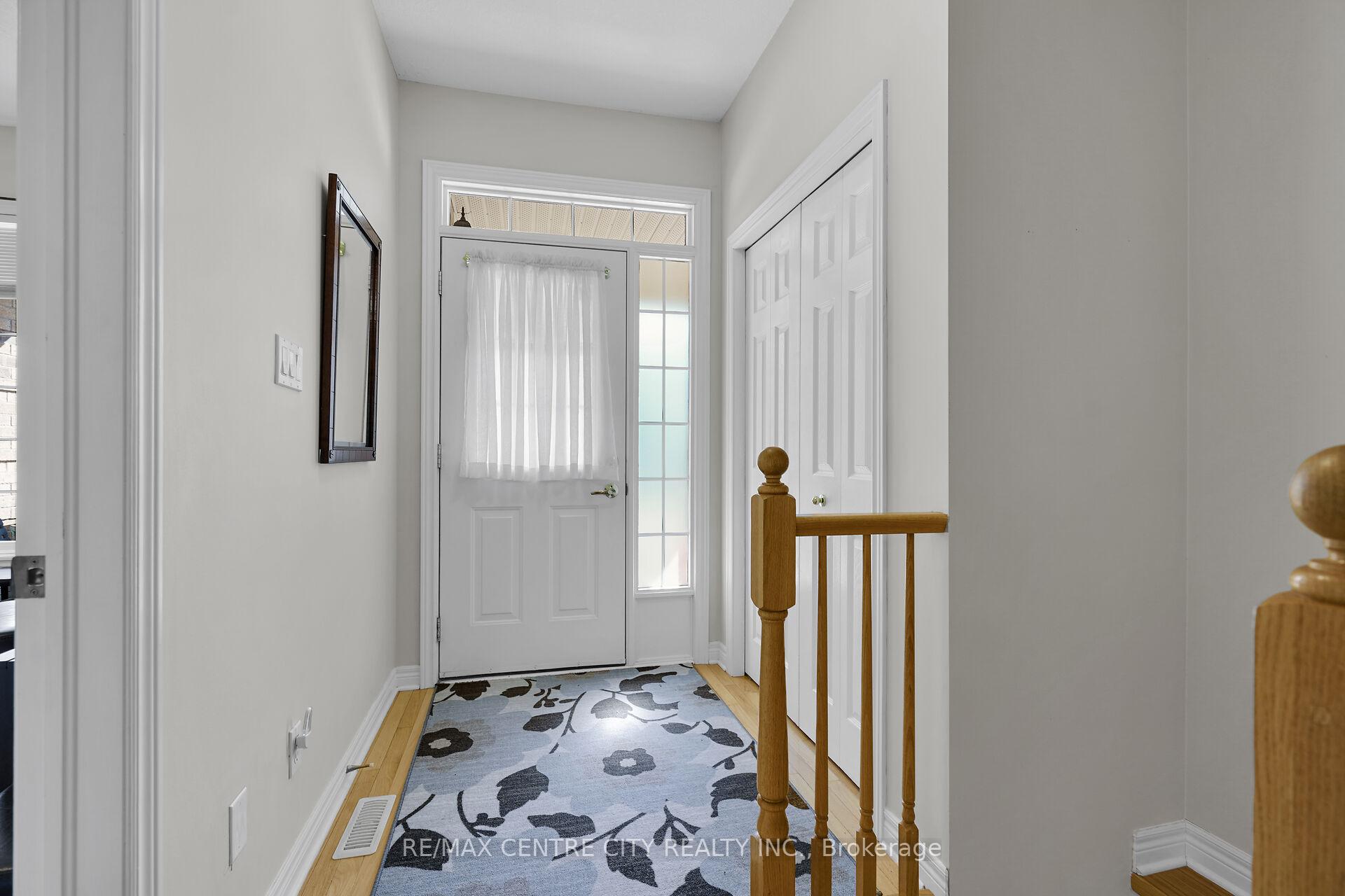 Photo 6 of Unit 5, 21 St Johns Drive, Middlesex Centre, Arva — HOMEH