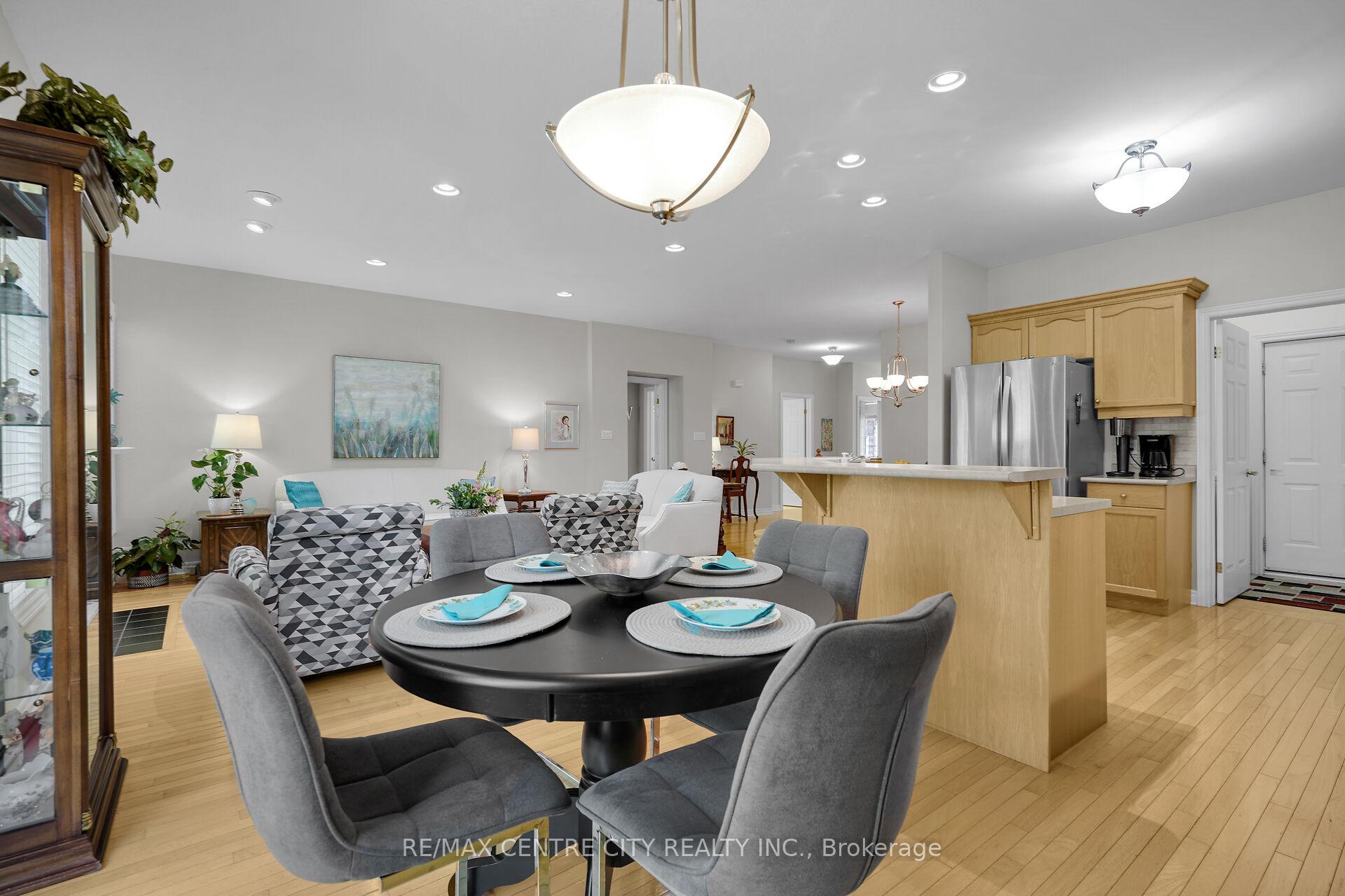 Photo 15 of Unit 5, 21 St Johns Drive, Middlesex Centre, Arva — HOMEH