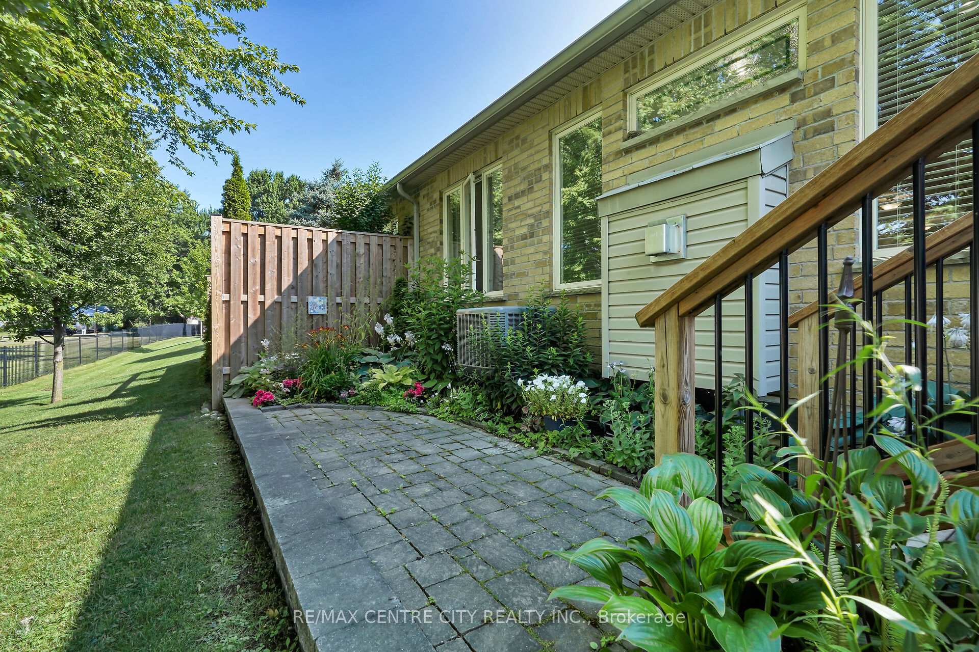 Photo 41 of Unit 5, 21 St Johns Drive, Middlesex Centre, Arva — HOMEH