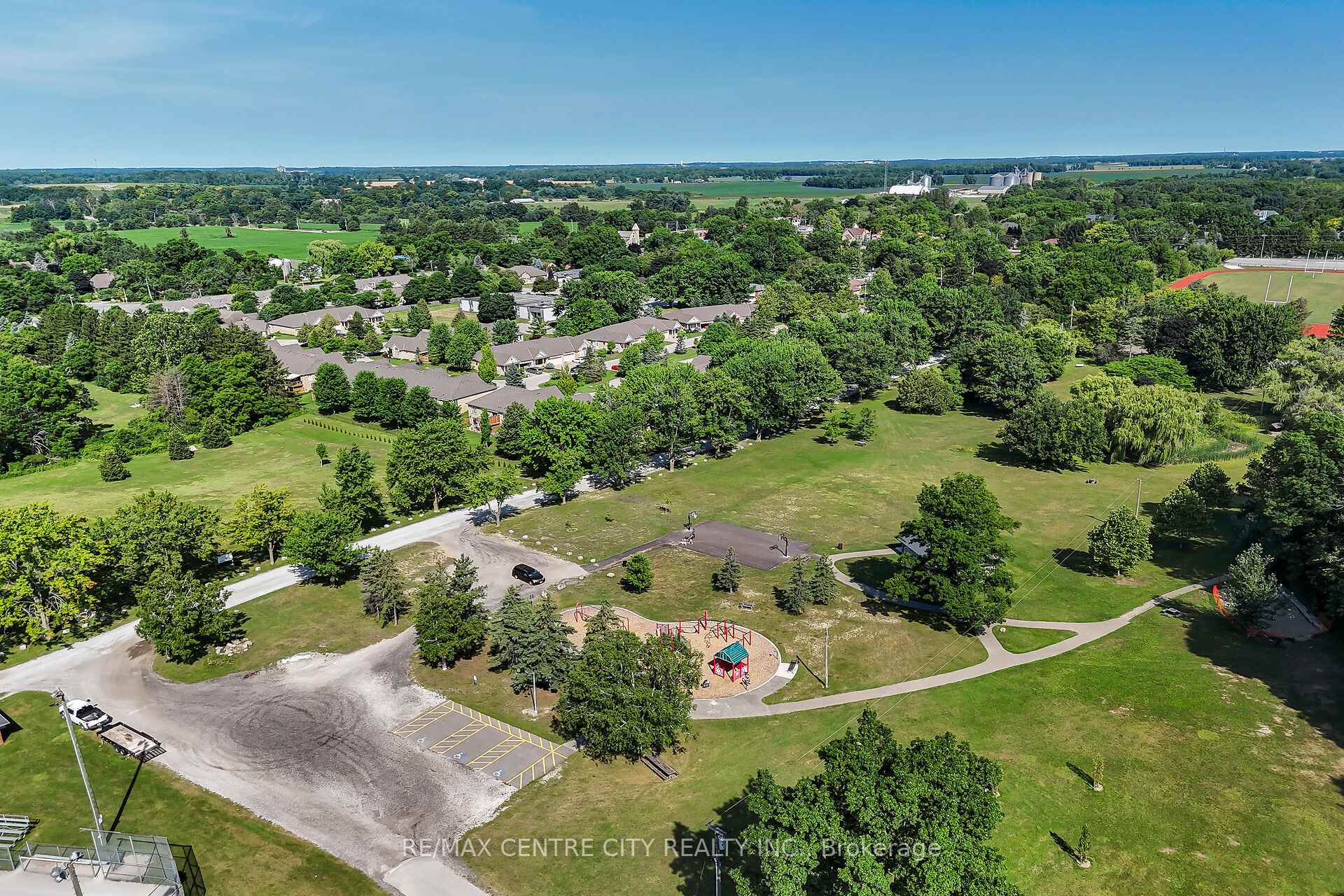 Photo 48 of Unit 5, 21 St Johns Drive, Middlesex Centre, Arva — HOMEH