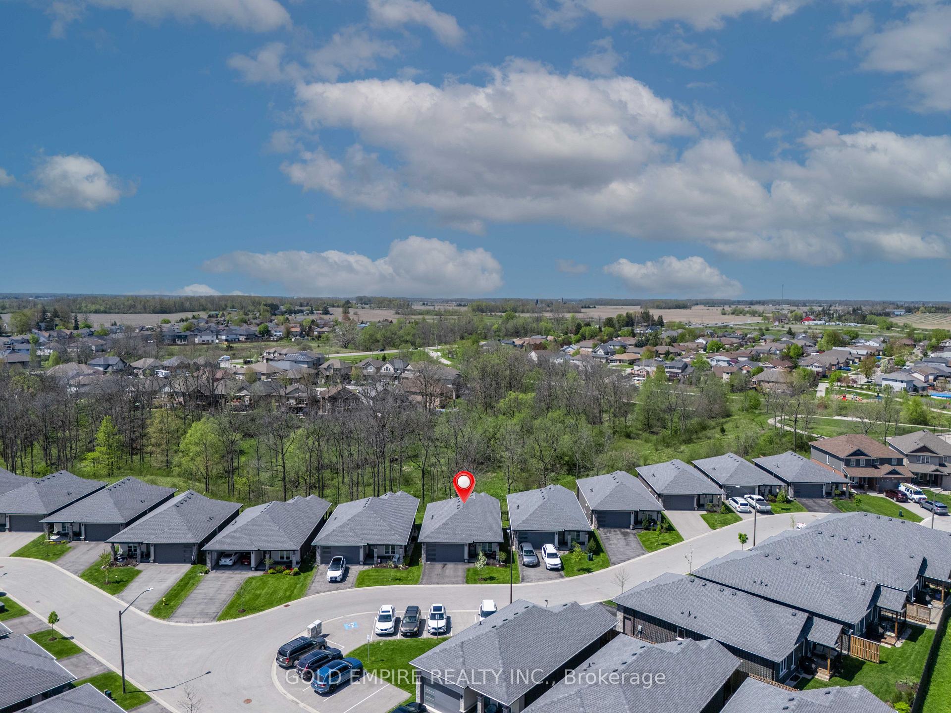 Photo 3 of Unit 6, 10 Mcpherson Court, Central Elgin, Rural Central Elgin — HOMEH
