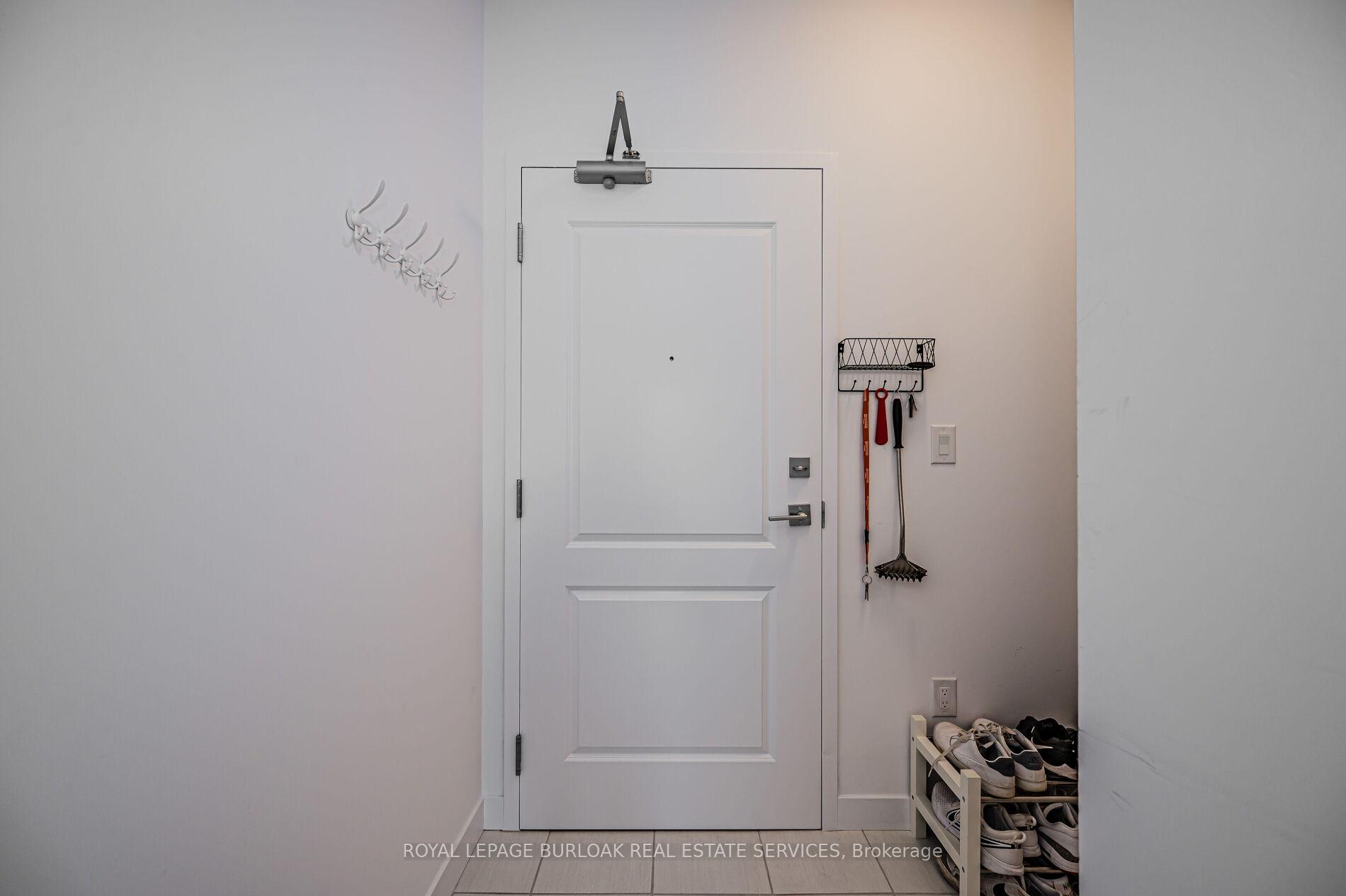 Photo 6 of Unit 319, 460 Dundas Street E, Hamilton, Waterdown — HOMEH