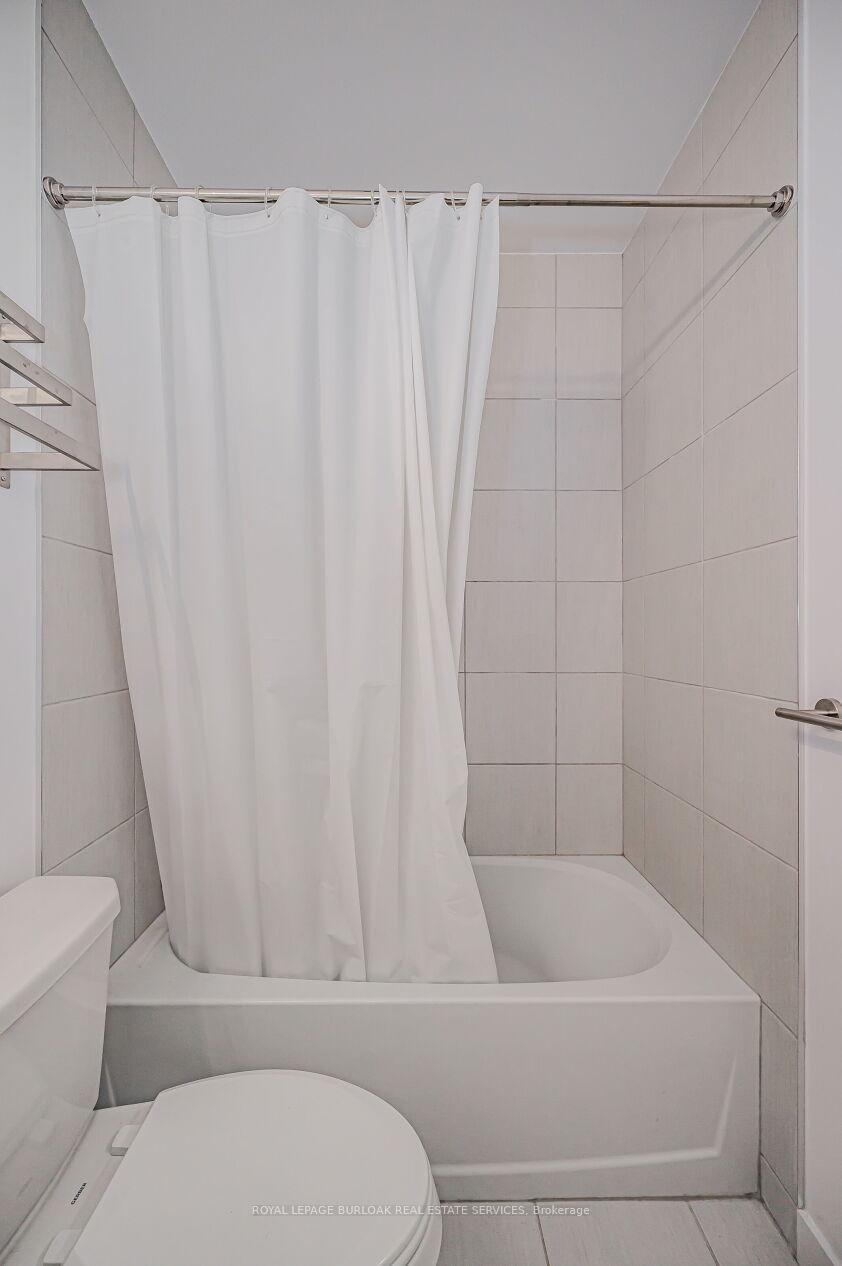 Photo 9 of Unit 319, 460 Dundas Street E, Hamilton, Waterdown — HOMEH