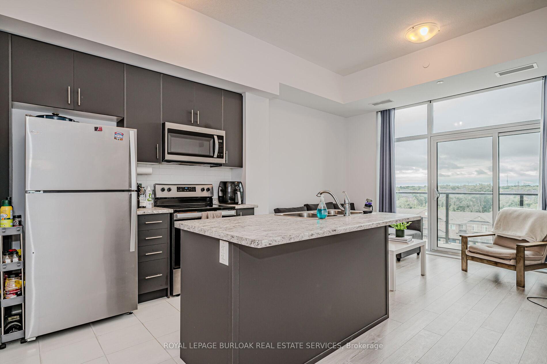 Photo 10 of Unit 319, 460 Dundas Street E, Hamilton, Waterdown — HOMEH