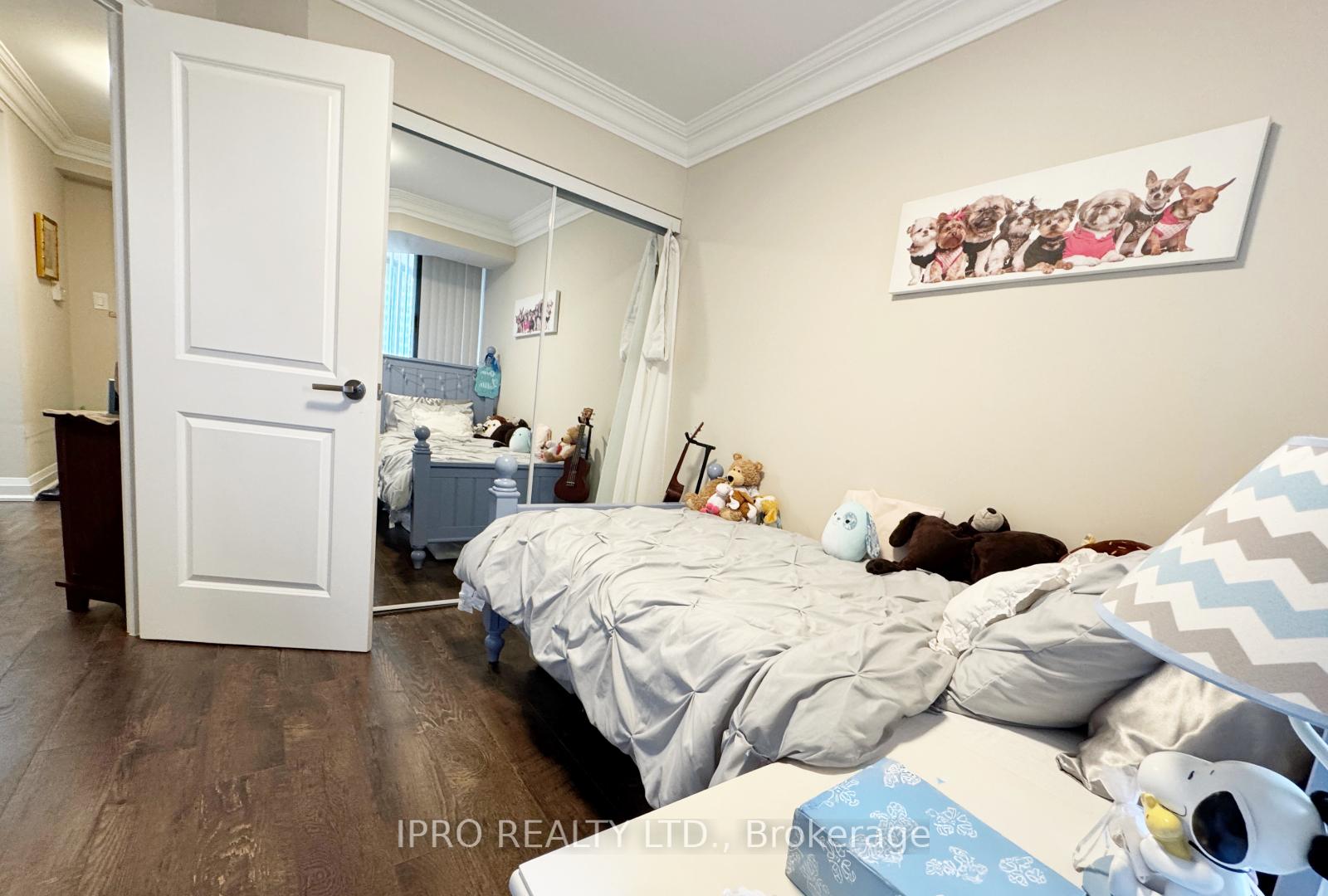 Photo 10 of Unit 414, 7420 Bathurst Street, Vaughan, Brownridge — HOMEH