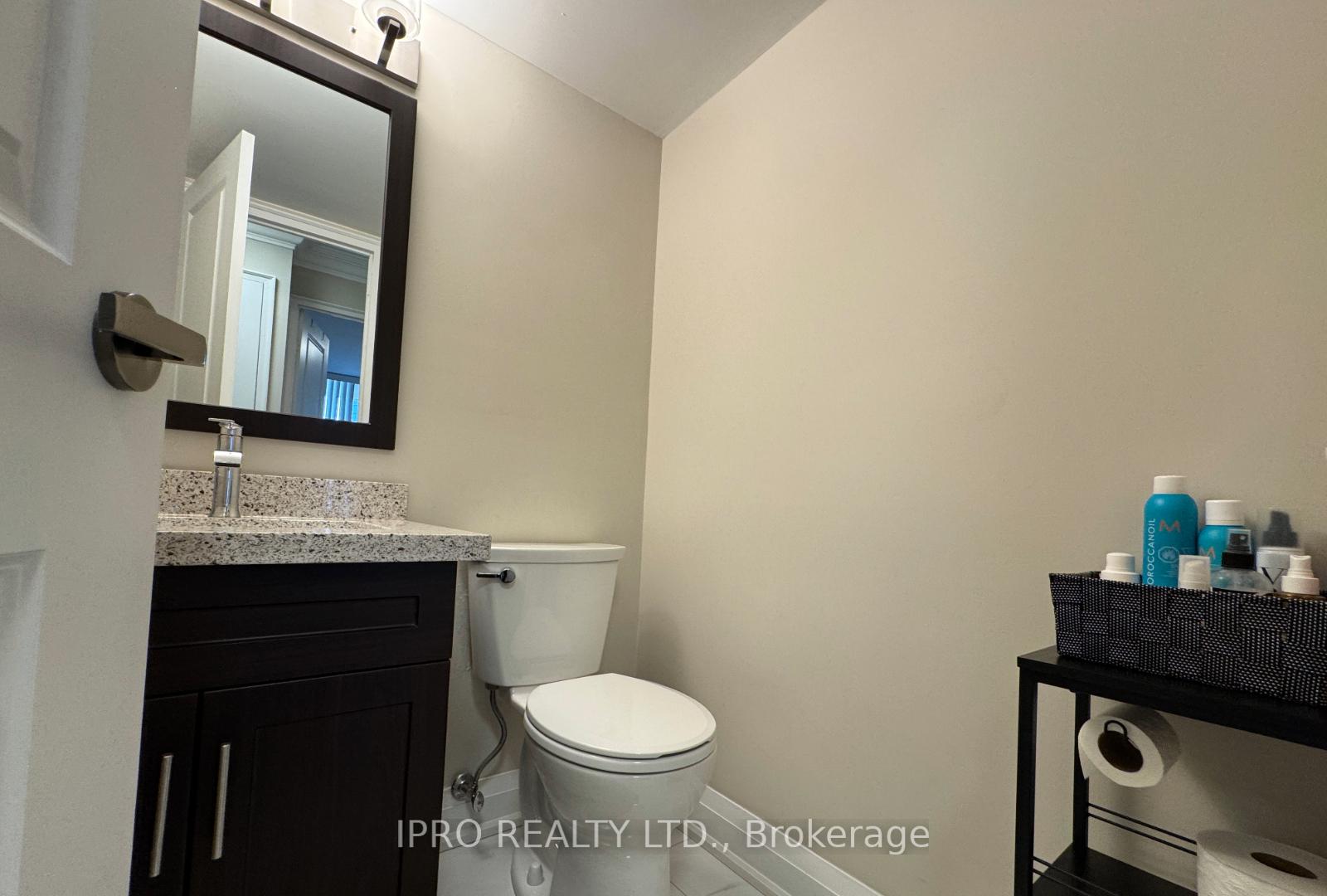 Photo 13 of Unit 414, 7420 Bathurst Street, Vaughan, Brownridge — HOMEH