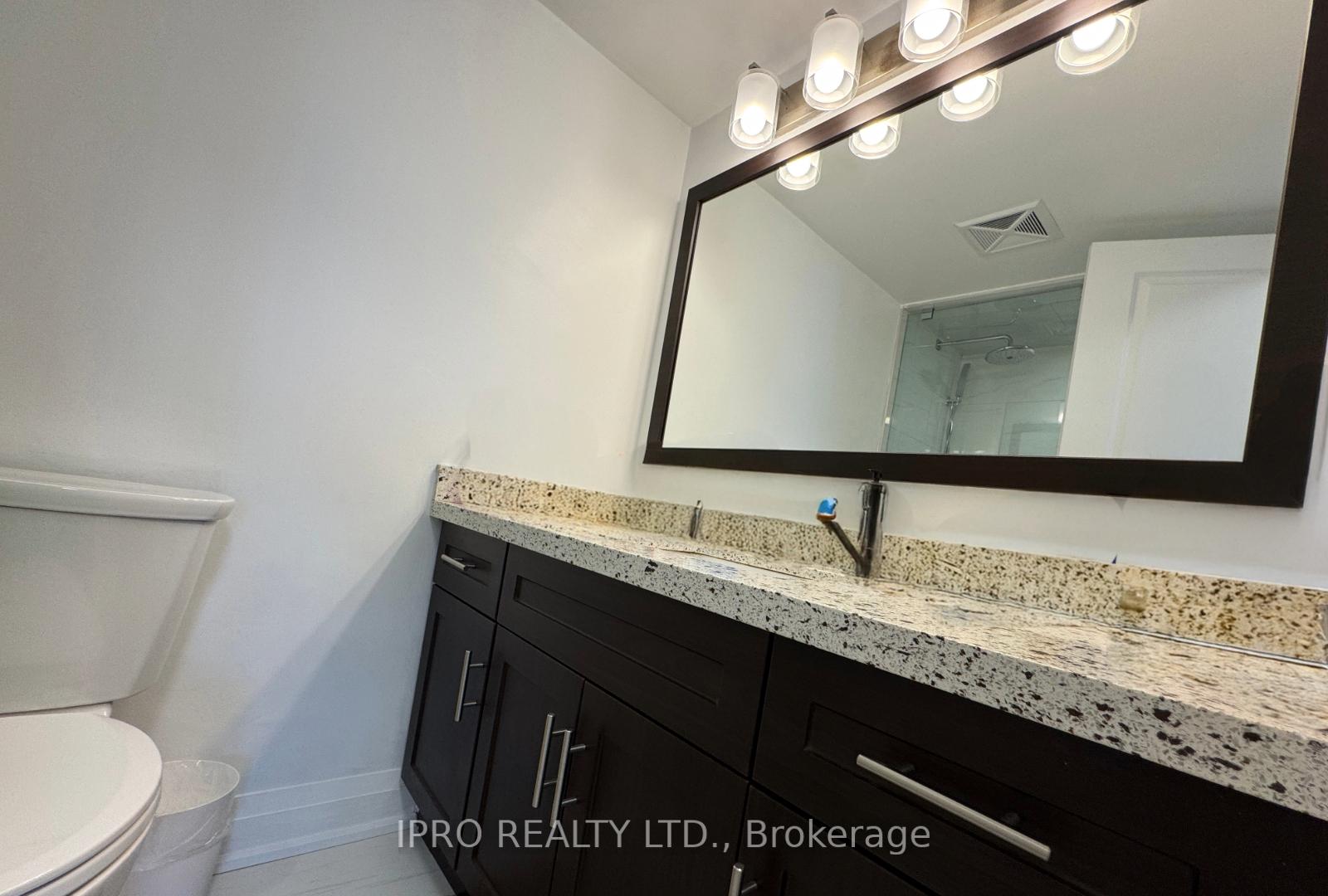 Photo 14 of Unit 414, 7420 Bathurst Street, Vaughan, Brownridge — HOMEH