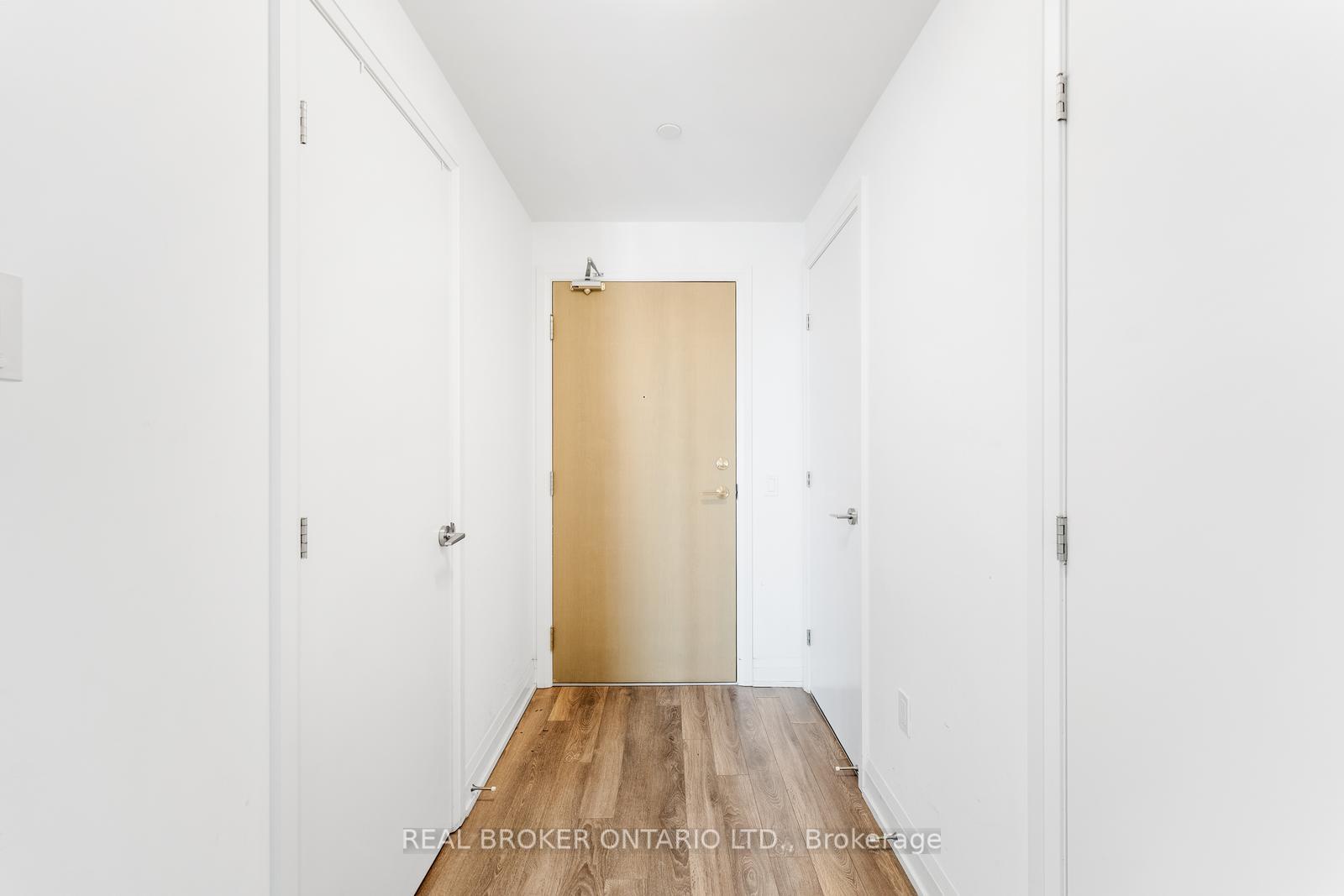 Photo 7 of Unit 722, 4800 Highway 7, Vaughan, East Woodbridge — HOMEH