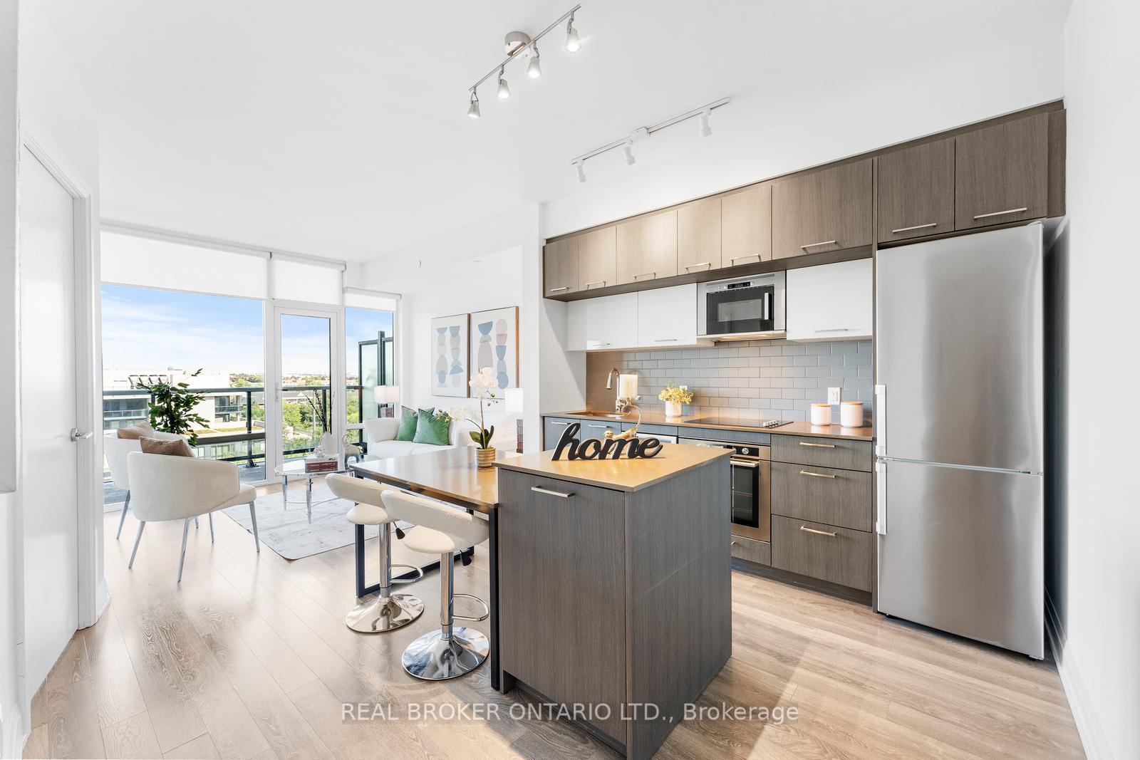Photo 9 of Unit 722, 4800 Highway 7, Vaughan, East Woodbridge — HOMEH