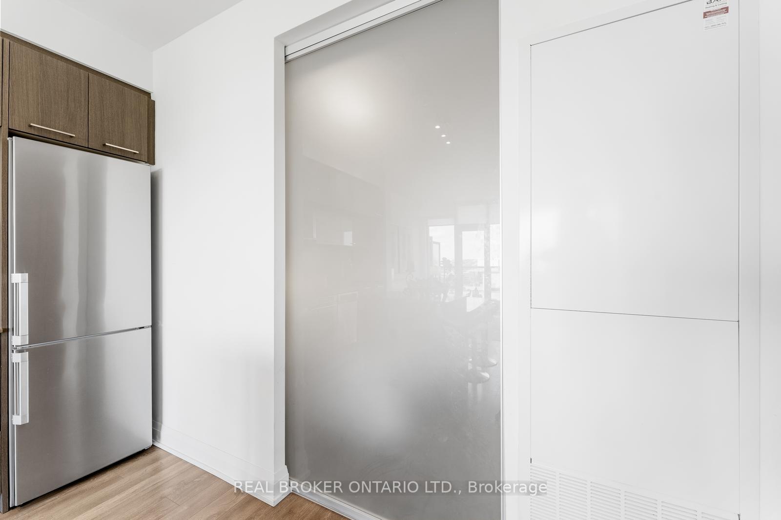 Photo 23 of Unit 722, 4800 Highway 7, Vaughan, East Woodbridge — HOMEH
